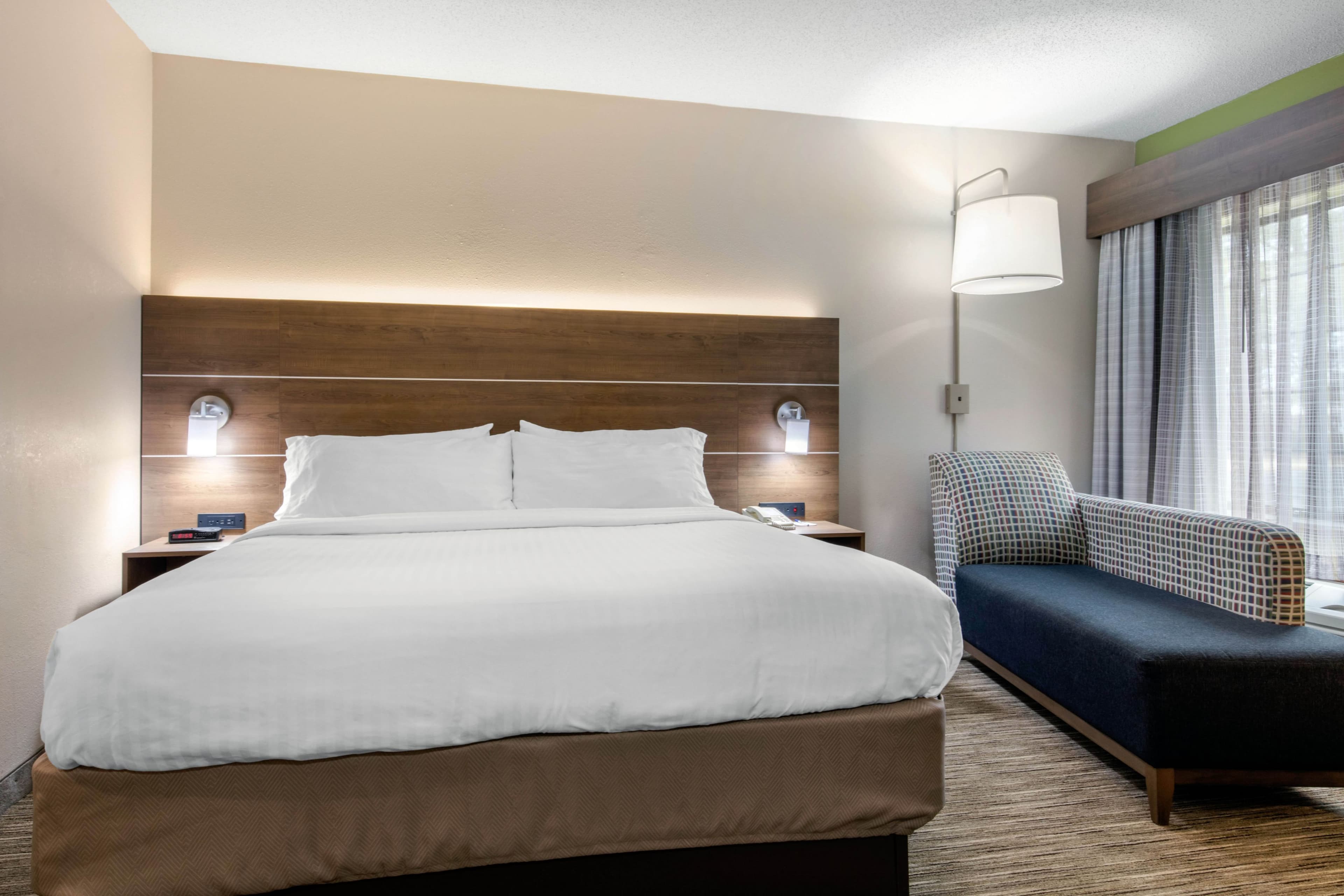 Holiday Inn Express Henderson N Evansville South - Image 3
