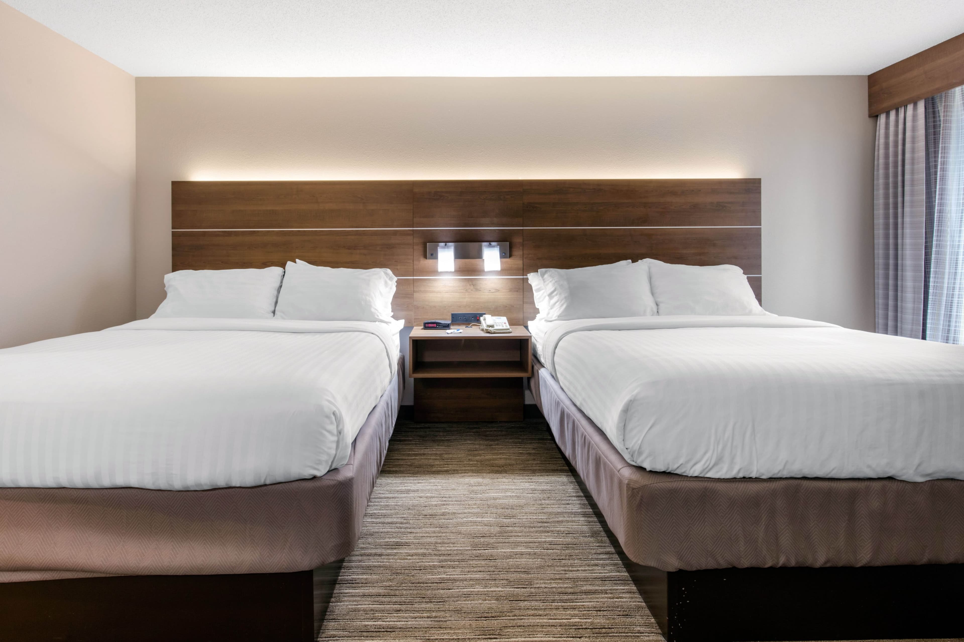 Holiday Inn Express Henderson N Evansville South - Image 4