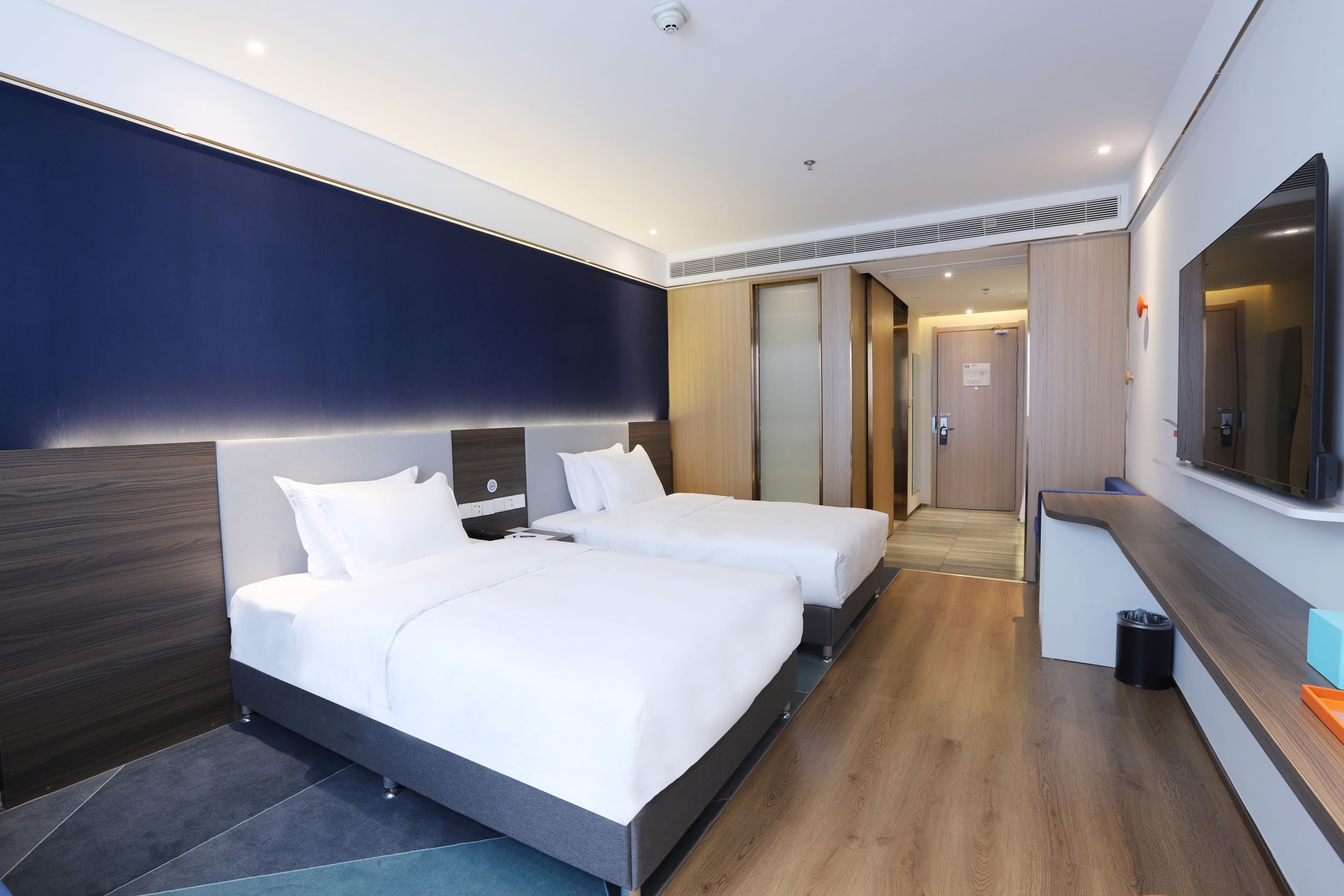 Holiday Inn Express Hengshui Railway Station — 21