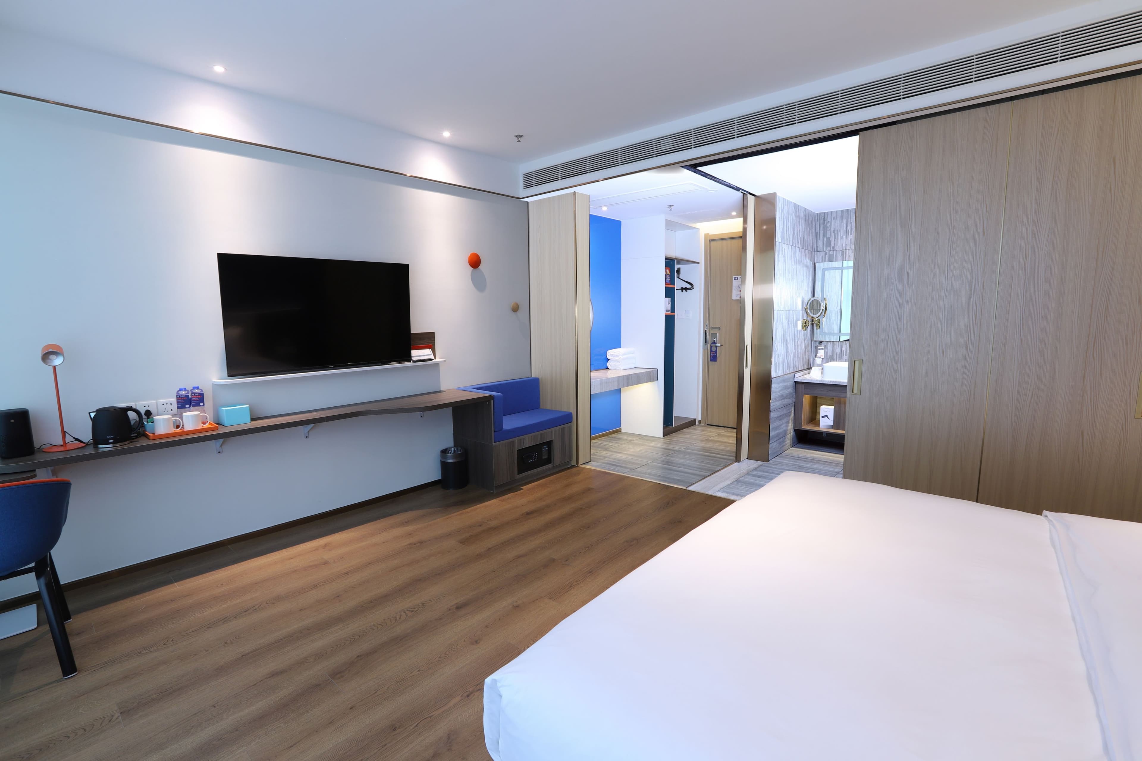 Holiday Inn Express Hengshui Railway Station — 11