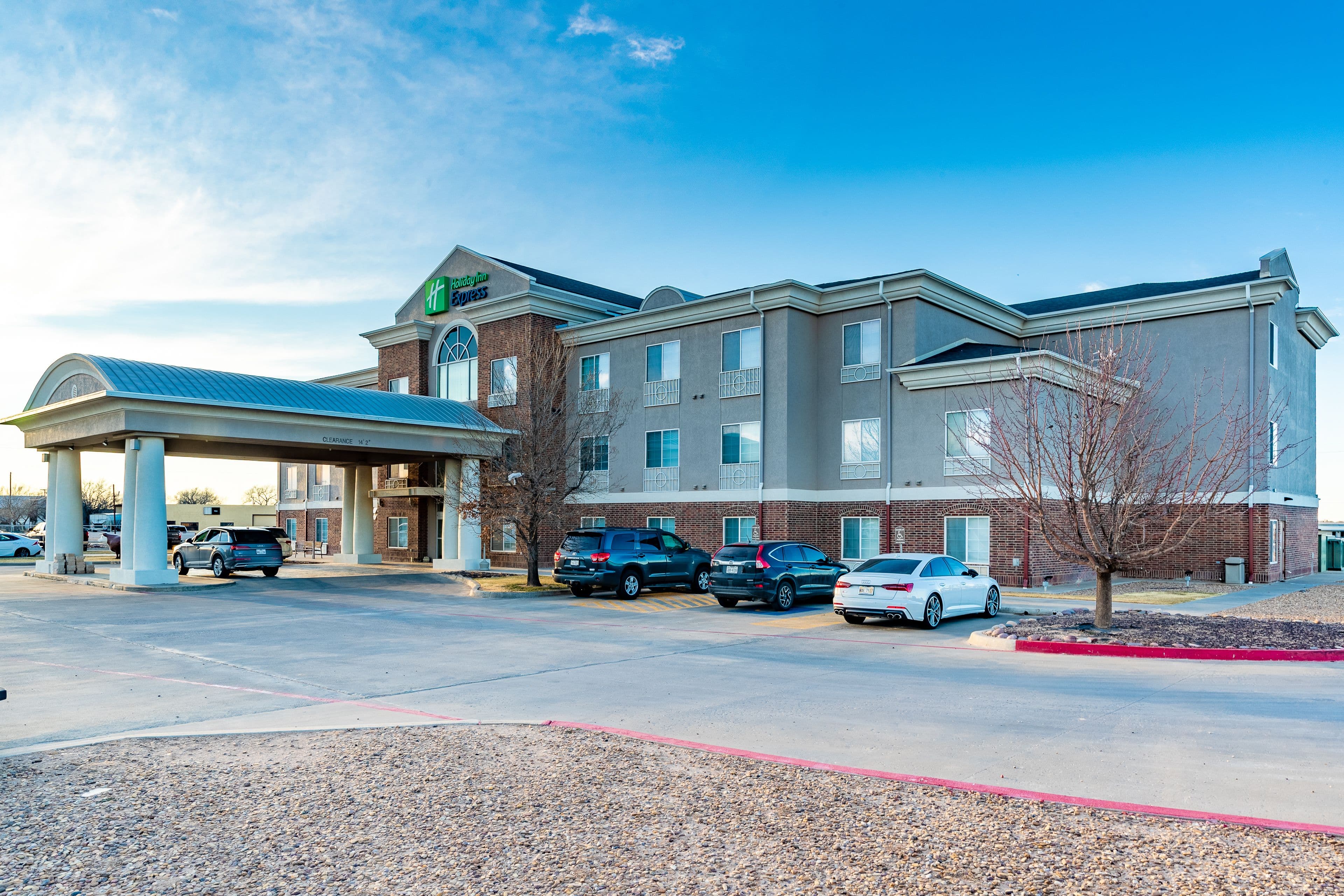 Holiday Inn Express Hereford - Image 1