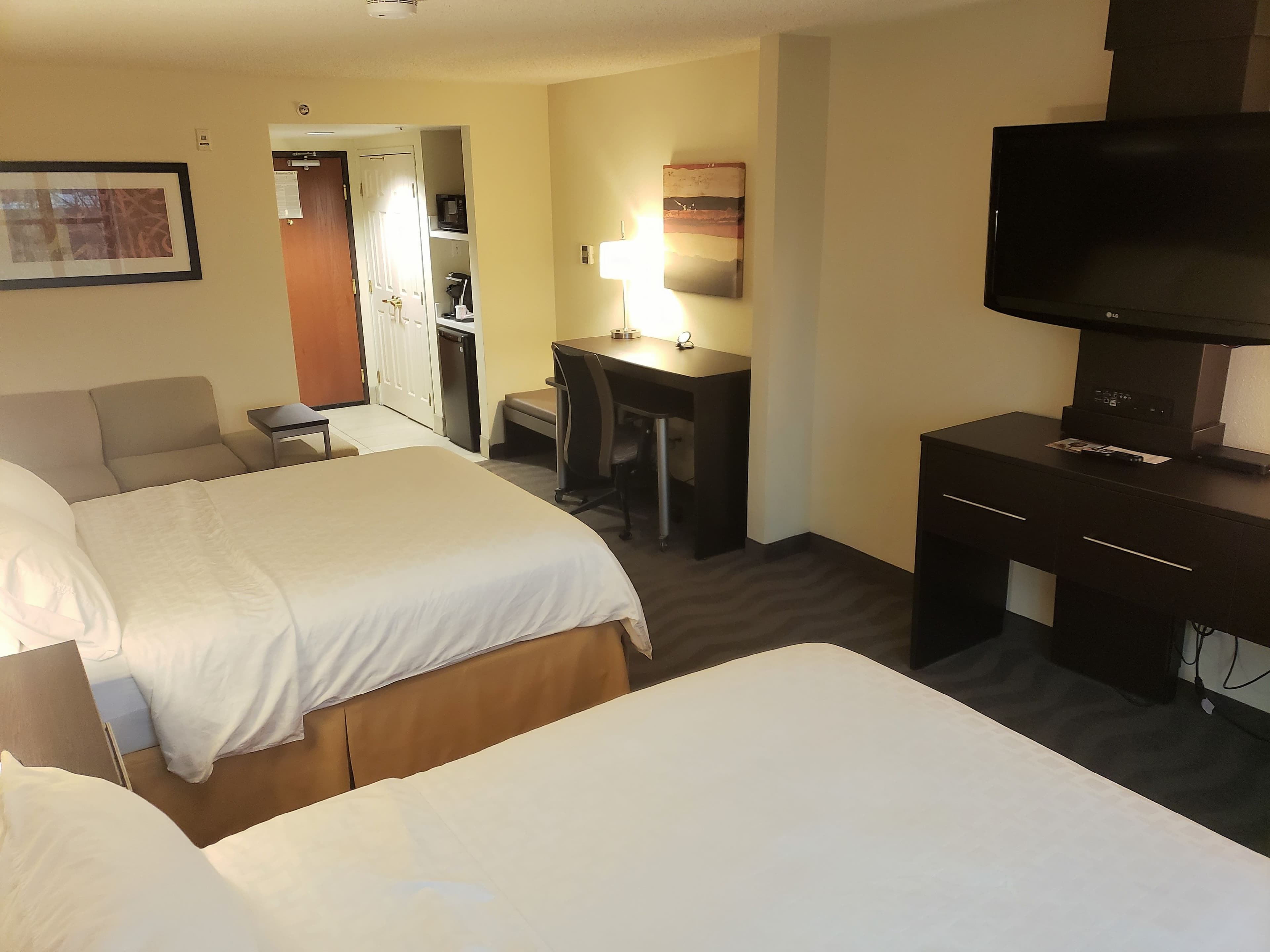 Holiday Inn Express Portland West/Hillsboro — 16