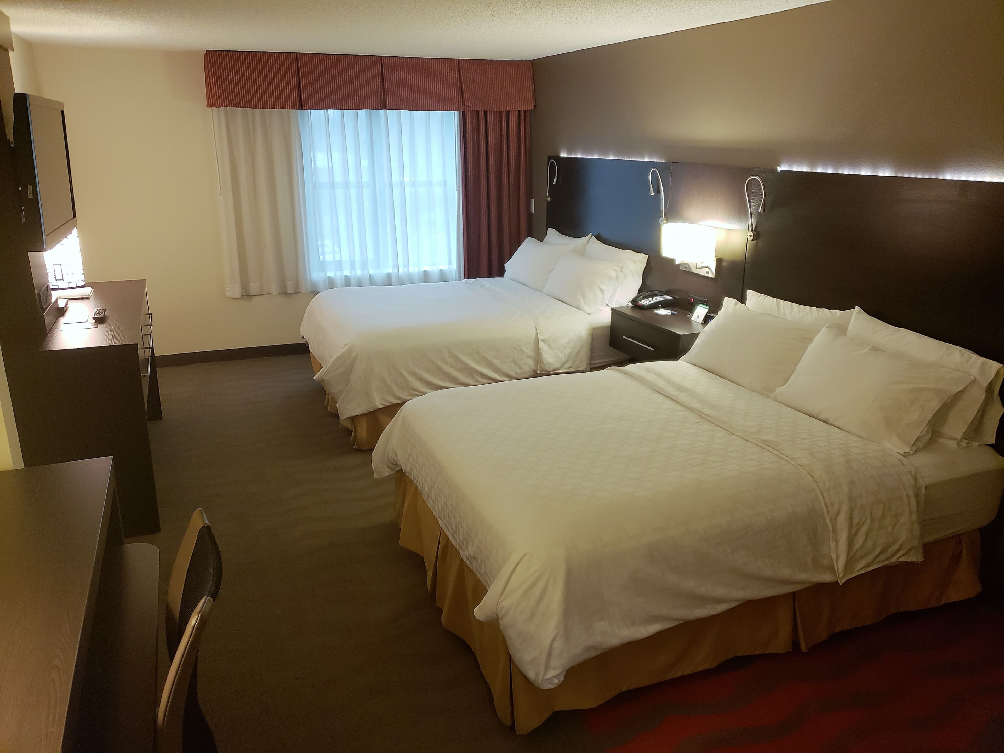 Holiday Inn Express Portland West/Hillsboro — 18