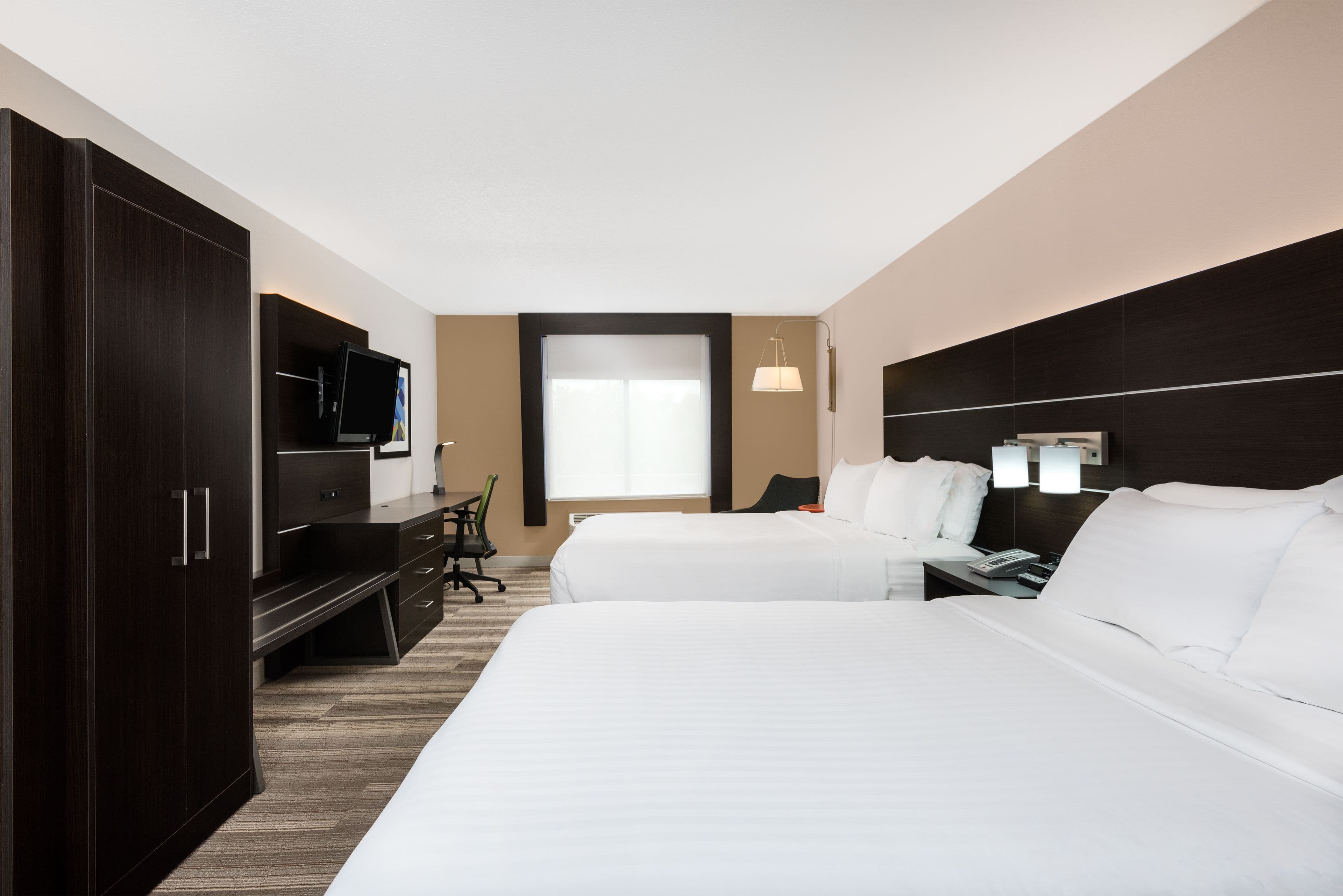 Holiday Inn Express Hillsville — 14