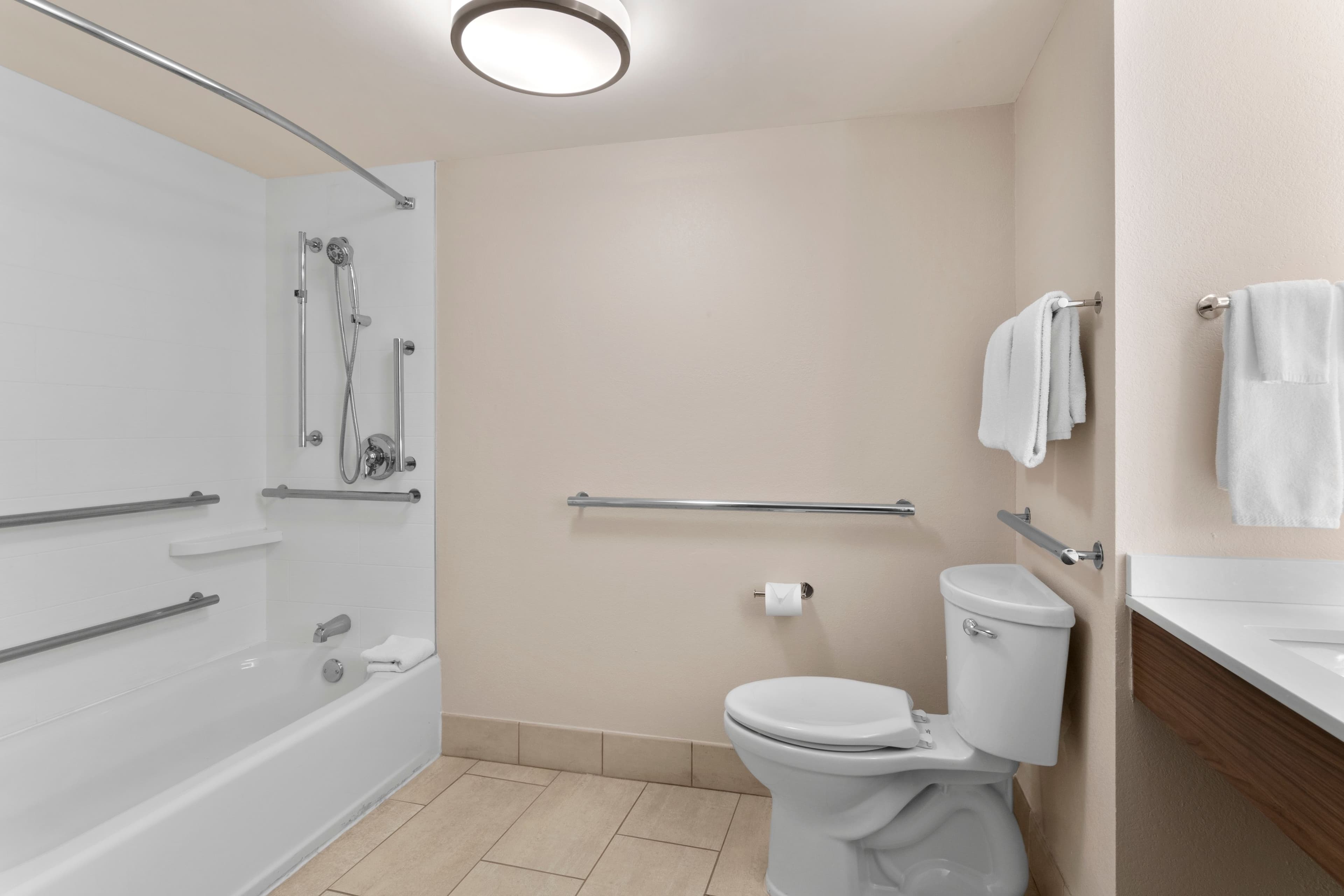 Holiday Inn Express Hilton Head Island — 25
