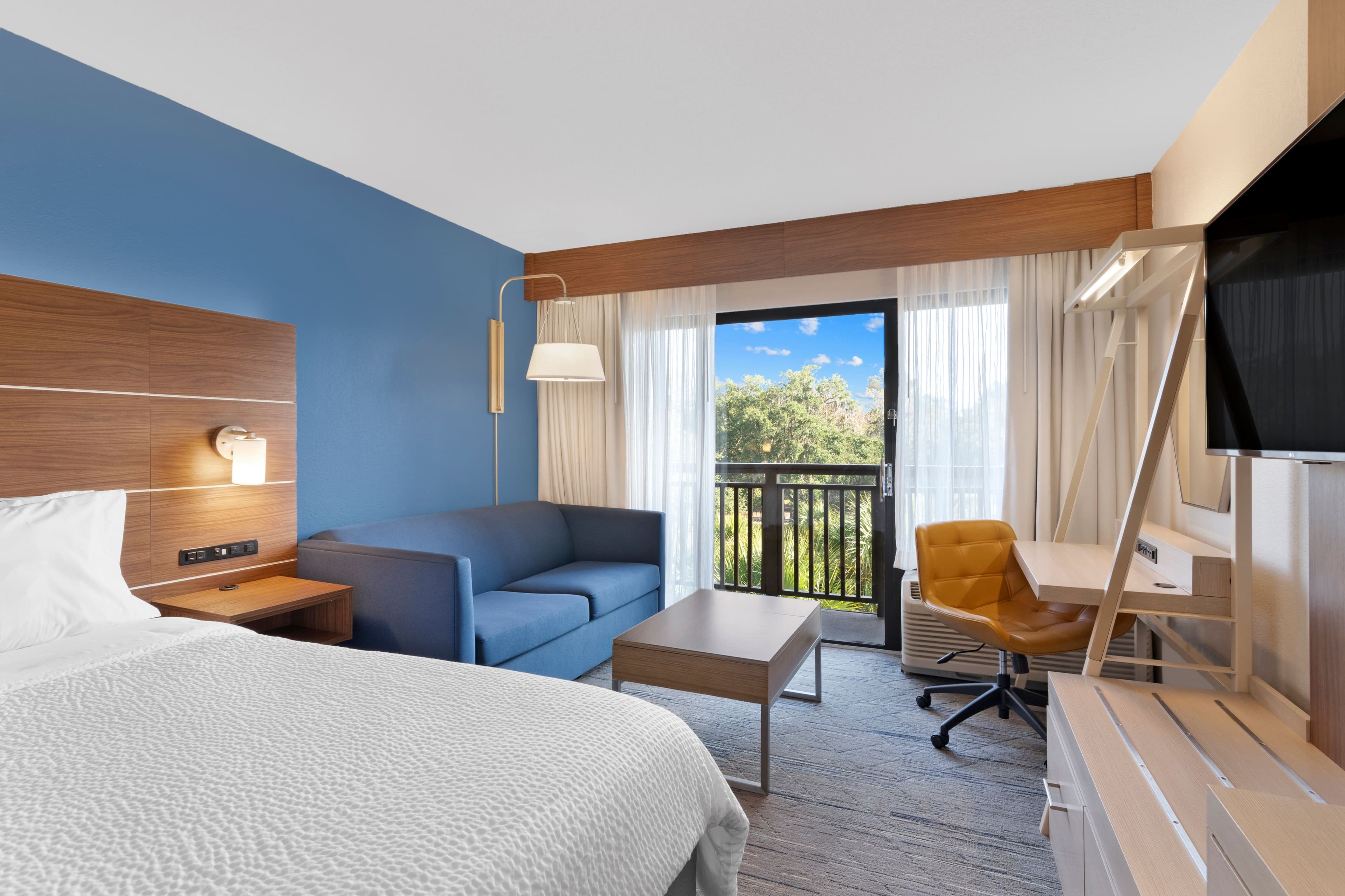 Holiday Inn Express Hilton Head Island — 10
