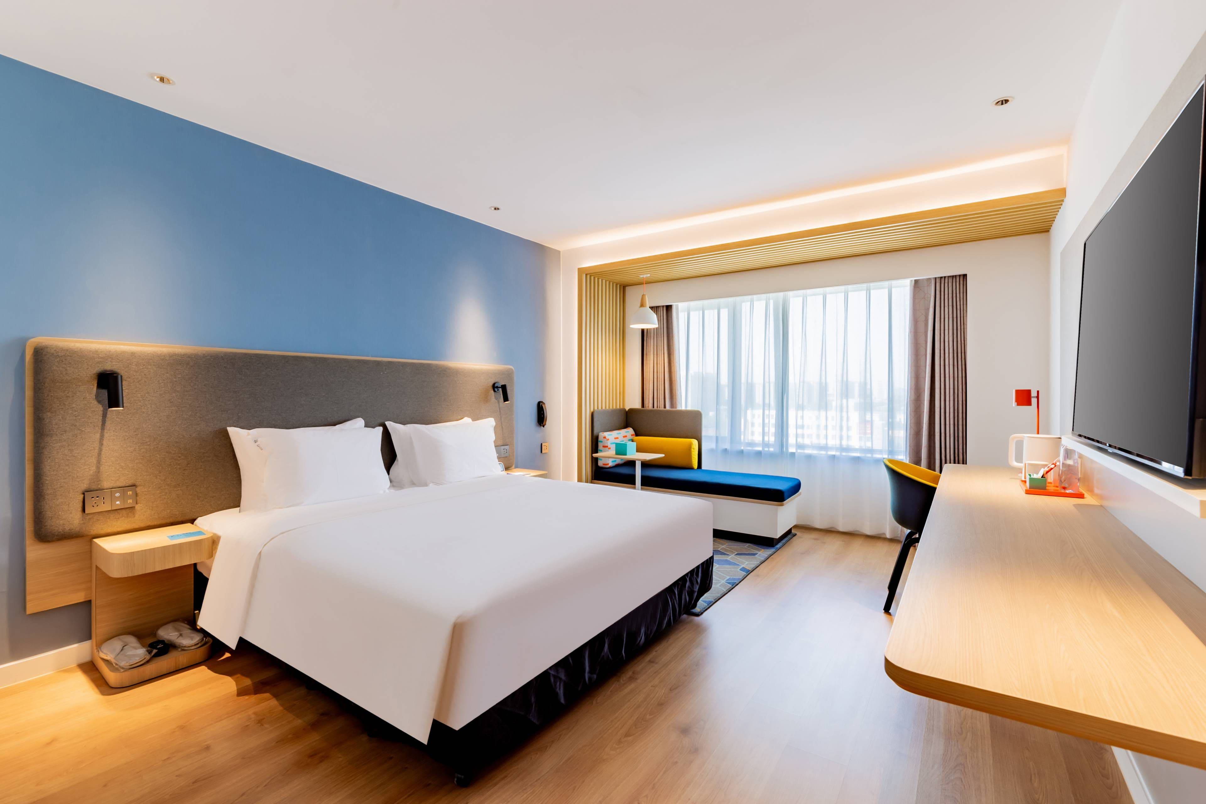Holiday Inn Express Hohhot East Station - Image 4
