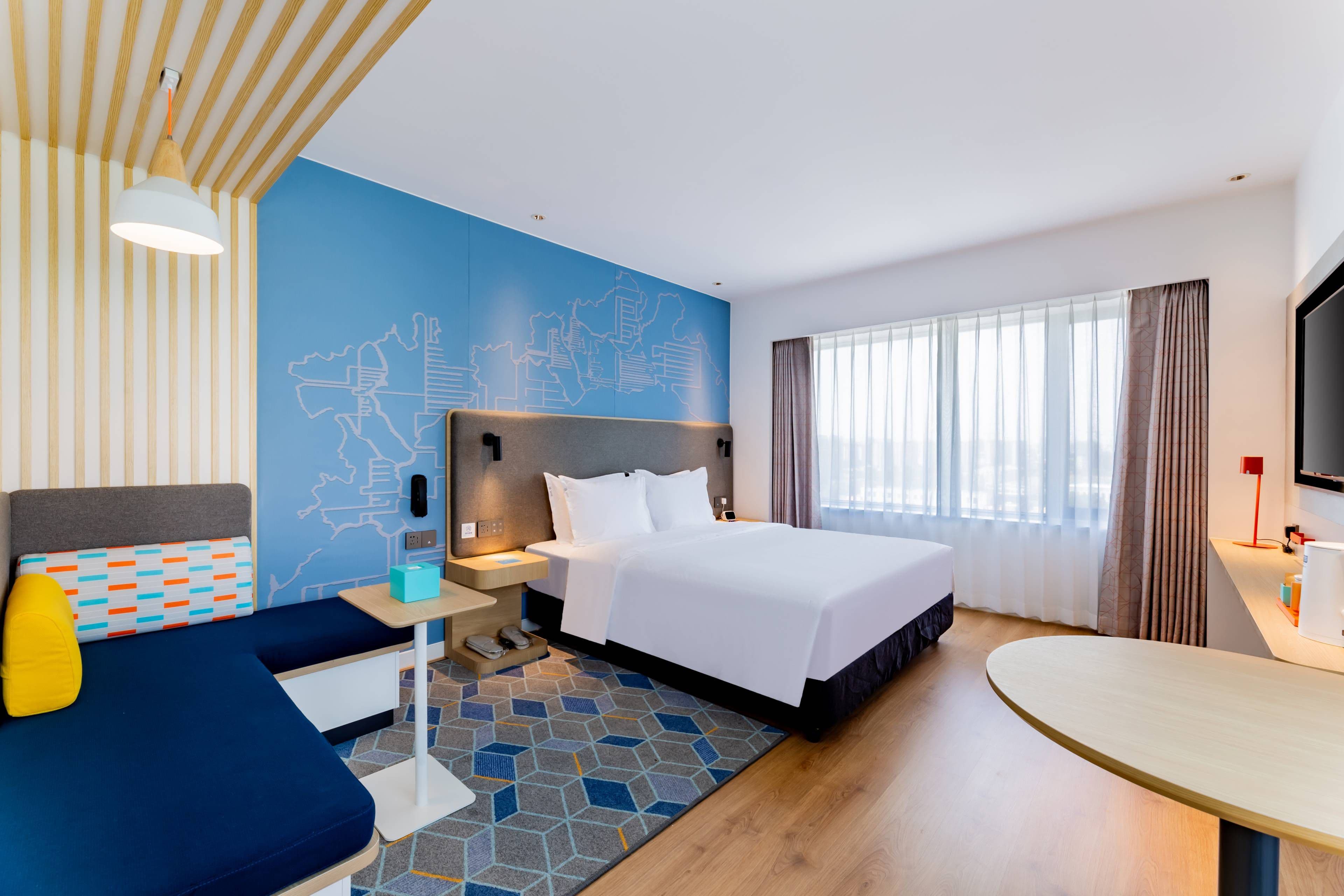 Holiday Inn Express Hohhot East Station — 6