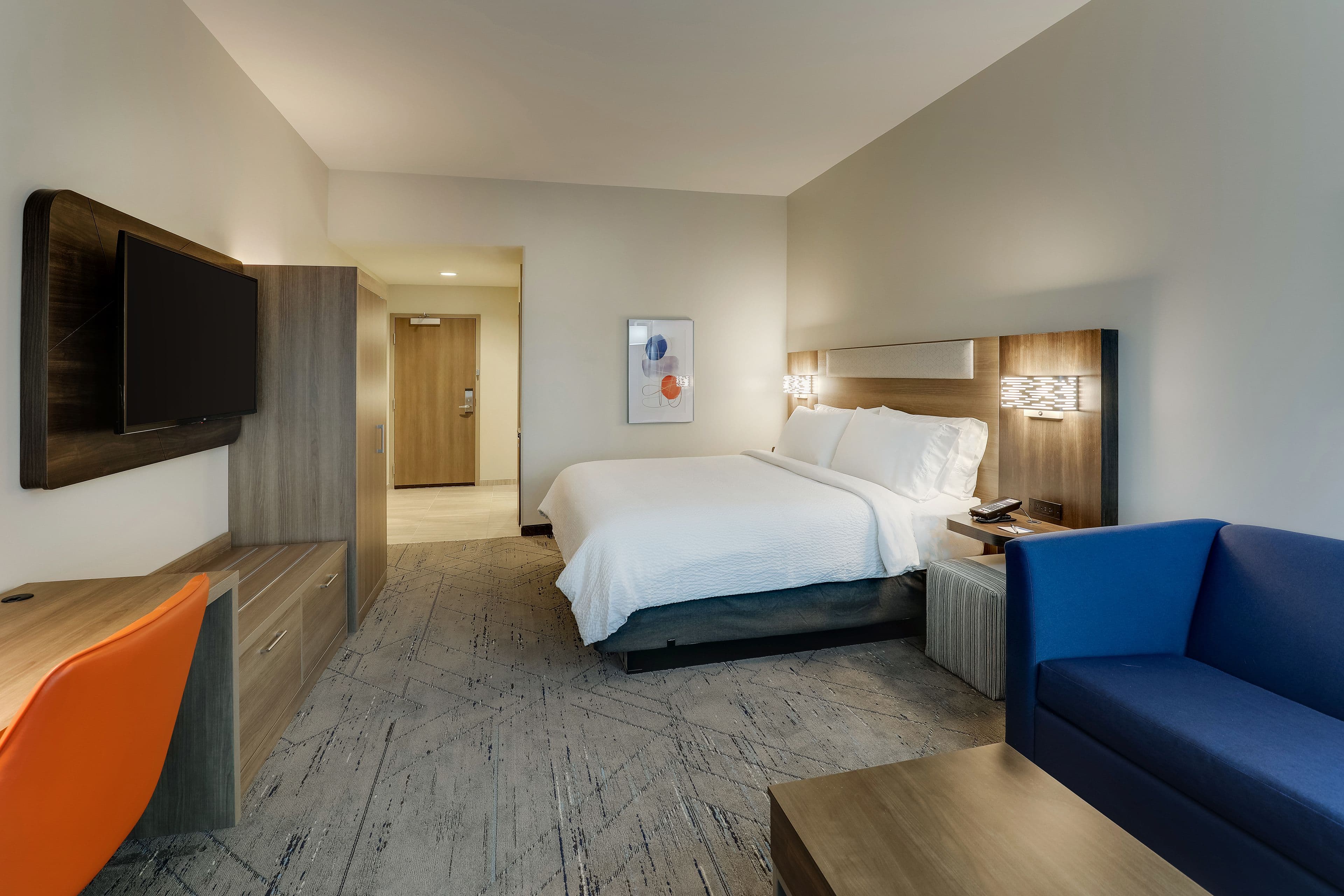 Holiday Inn Express Holly Springs - Raleigh Area — 17