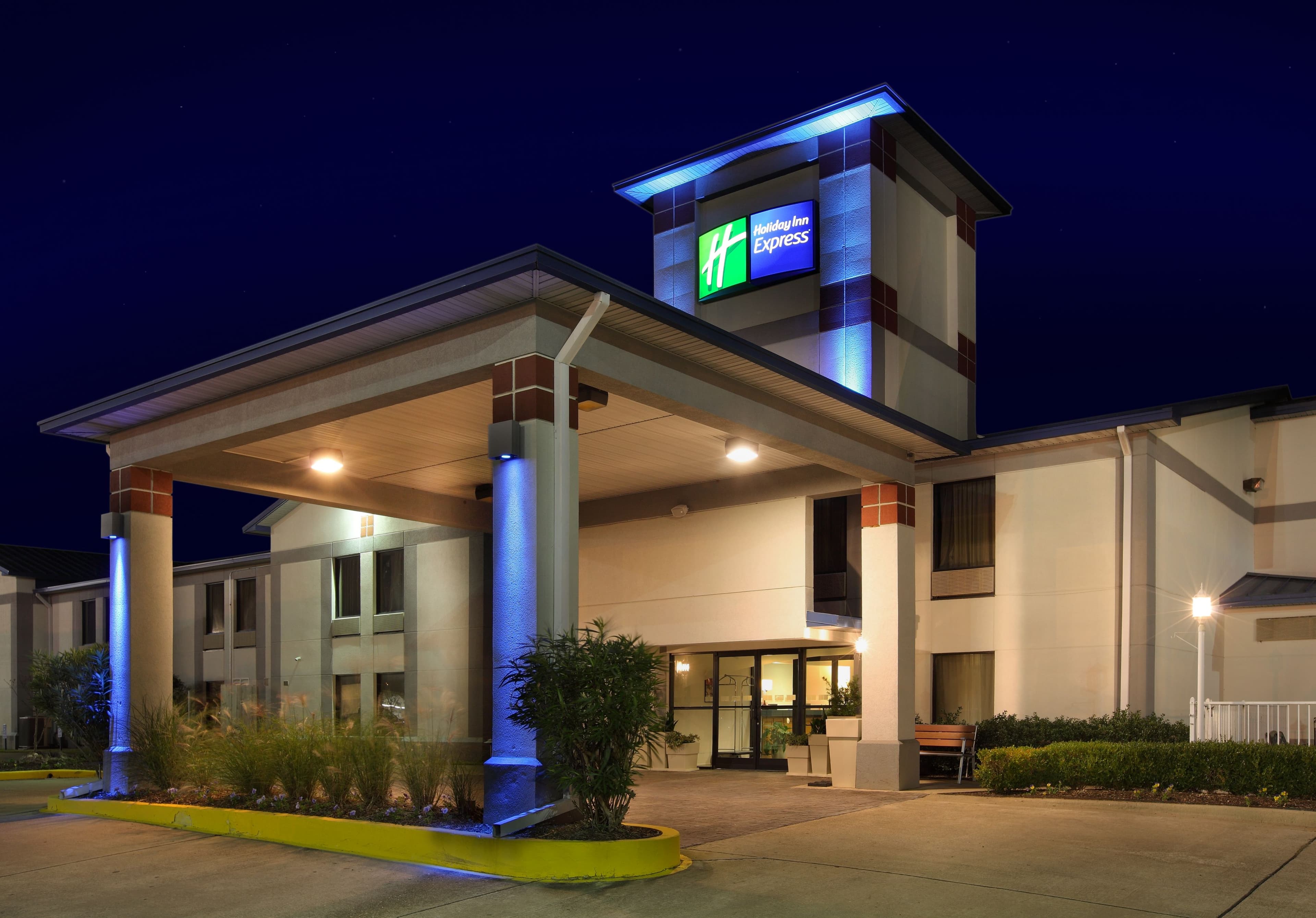 Holiday Inn Express Hope - Image 1