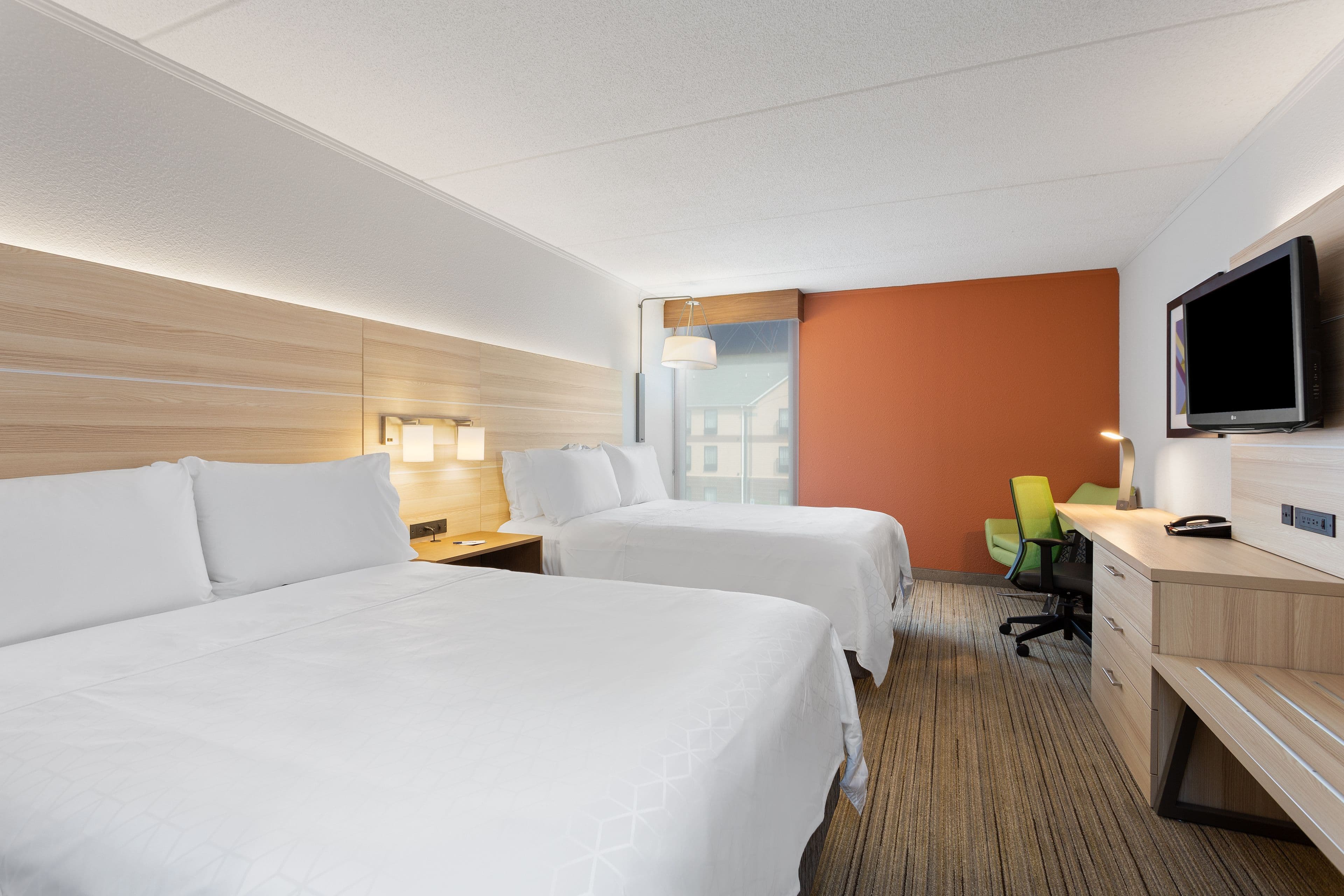 Holiday Inn Express Hopewell - Fort Lee — 13