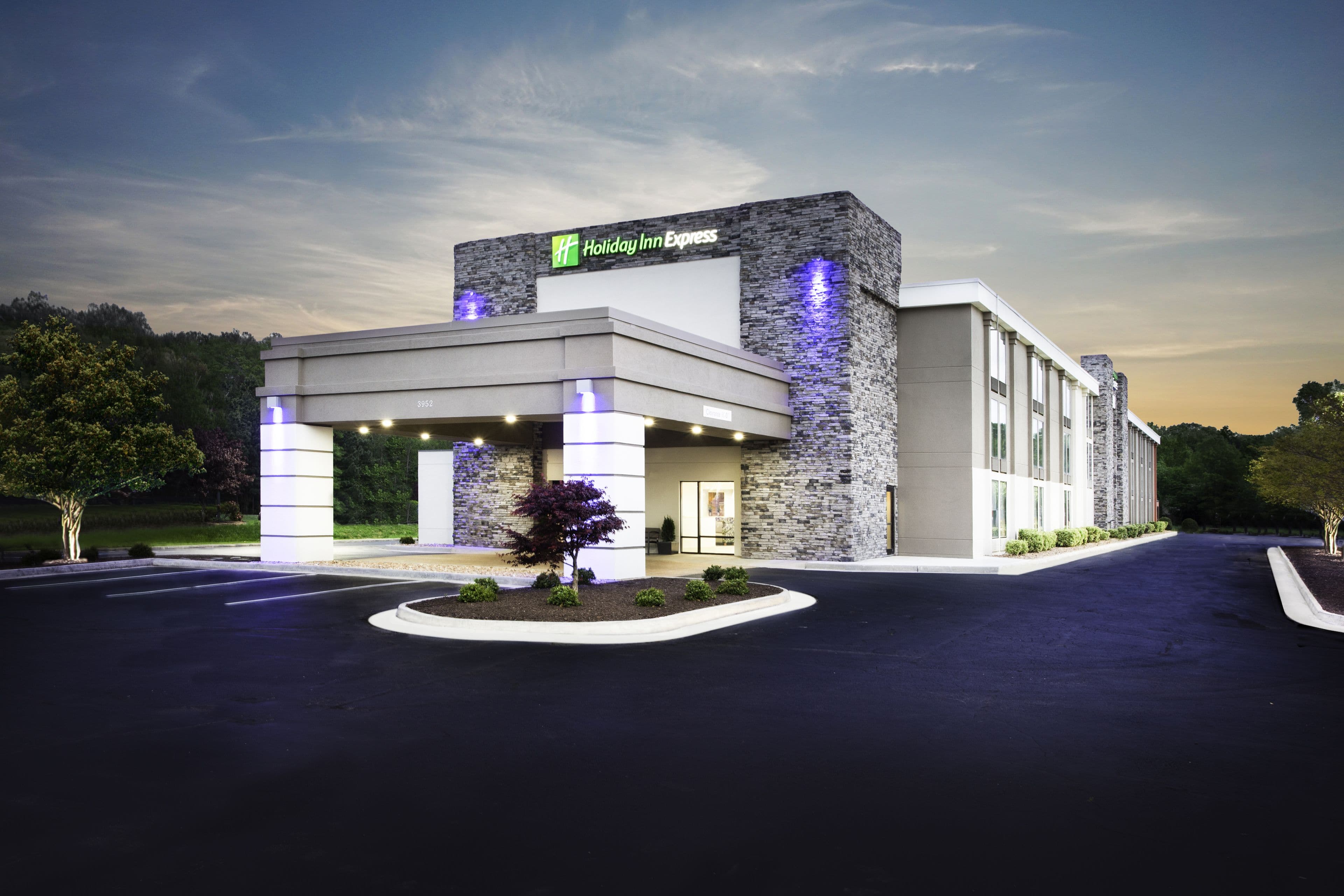 Holiday Inn Express Hopewell - Fort Lee - Image 1