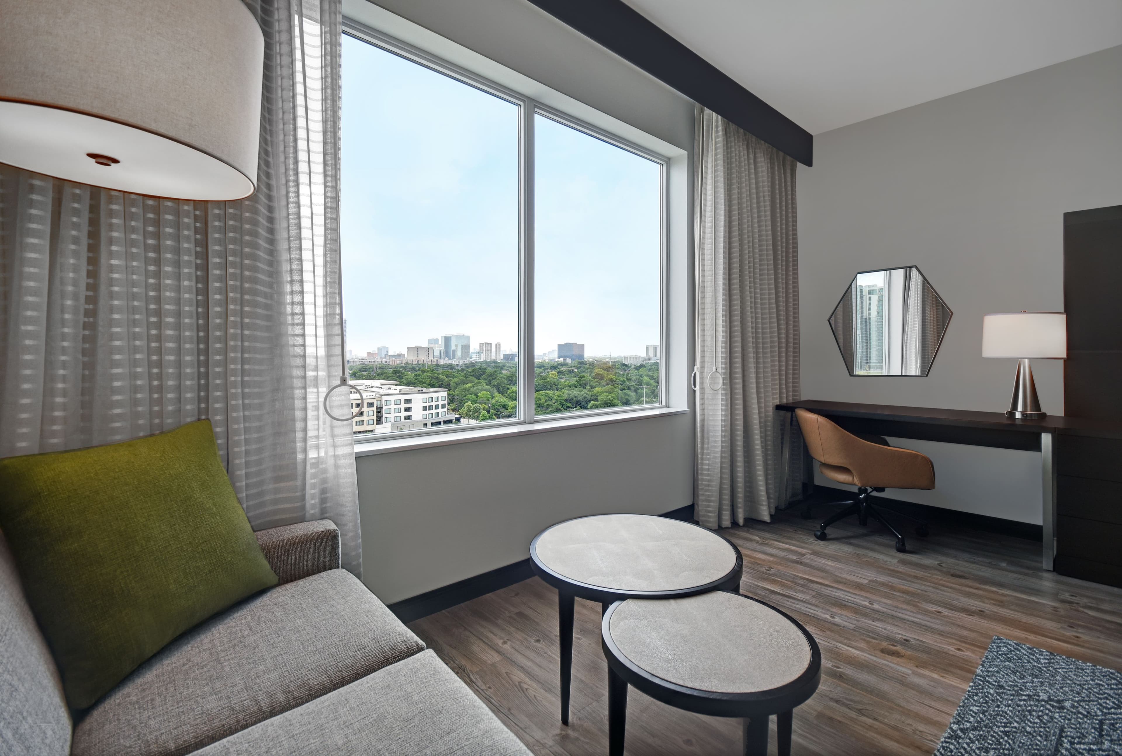Holiday Inn Express Houston - Galleria Area — 7