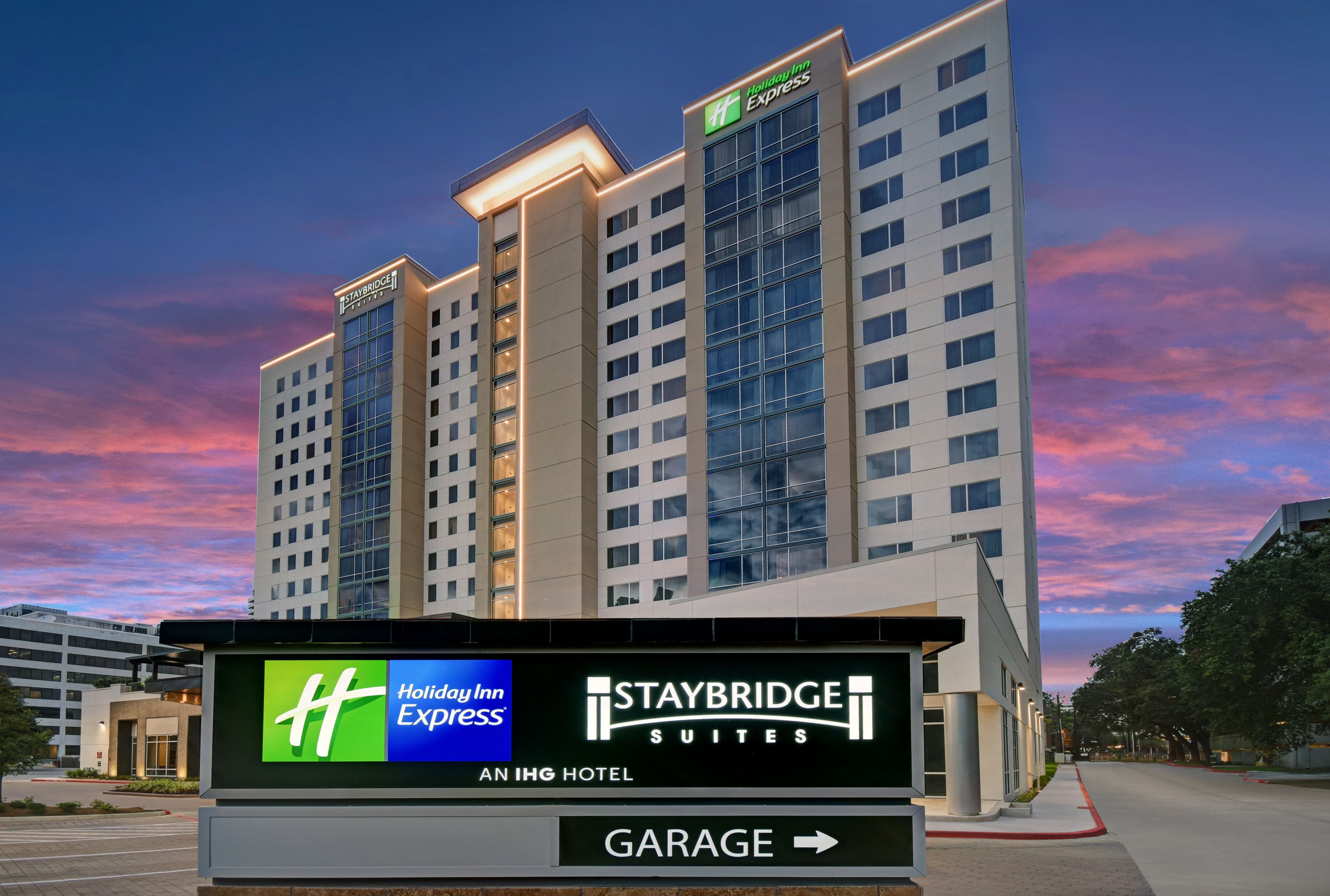 Holiday Inn Express Houston - Galleria Area - Image 1