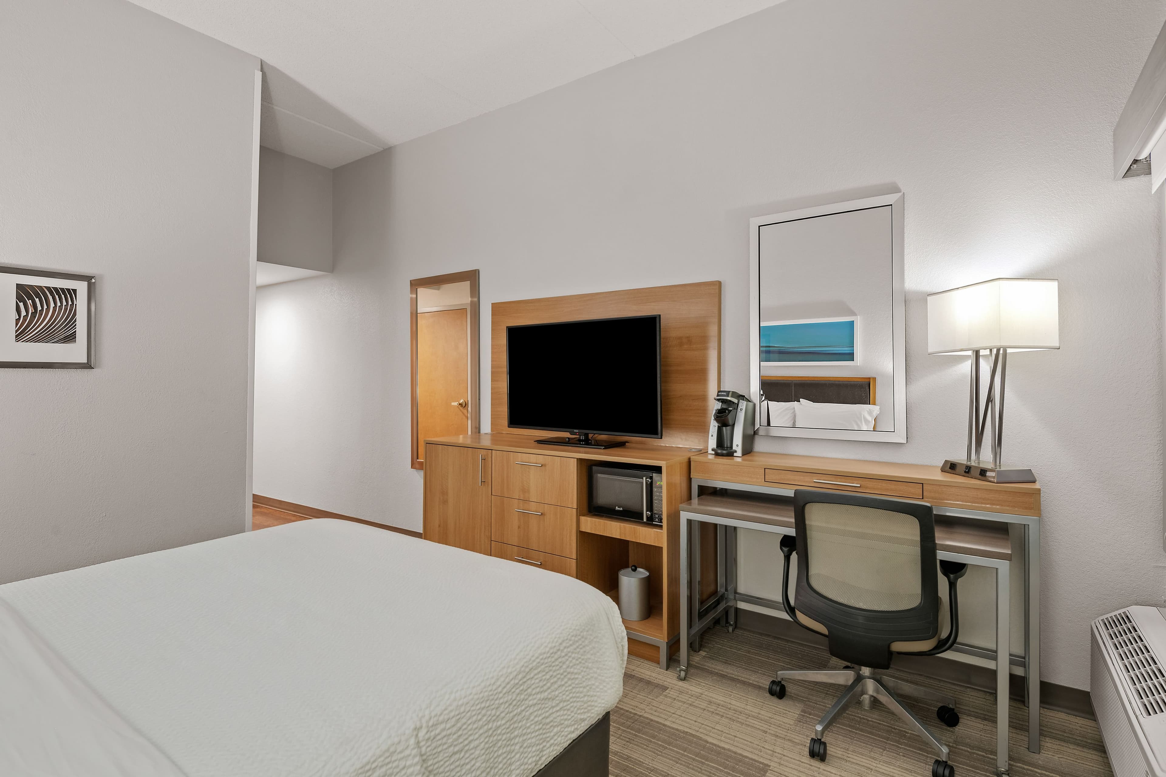 Holiday Inn Express Hershey (Harrisburg Area) — 21