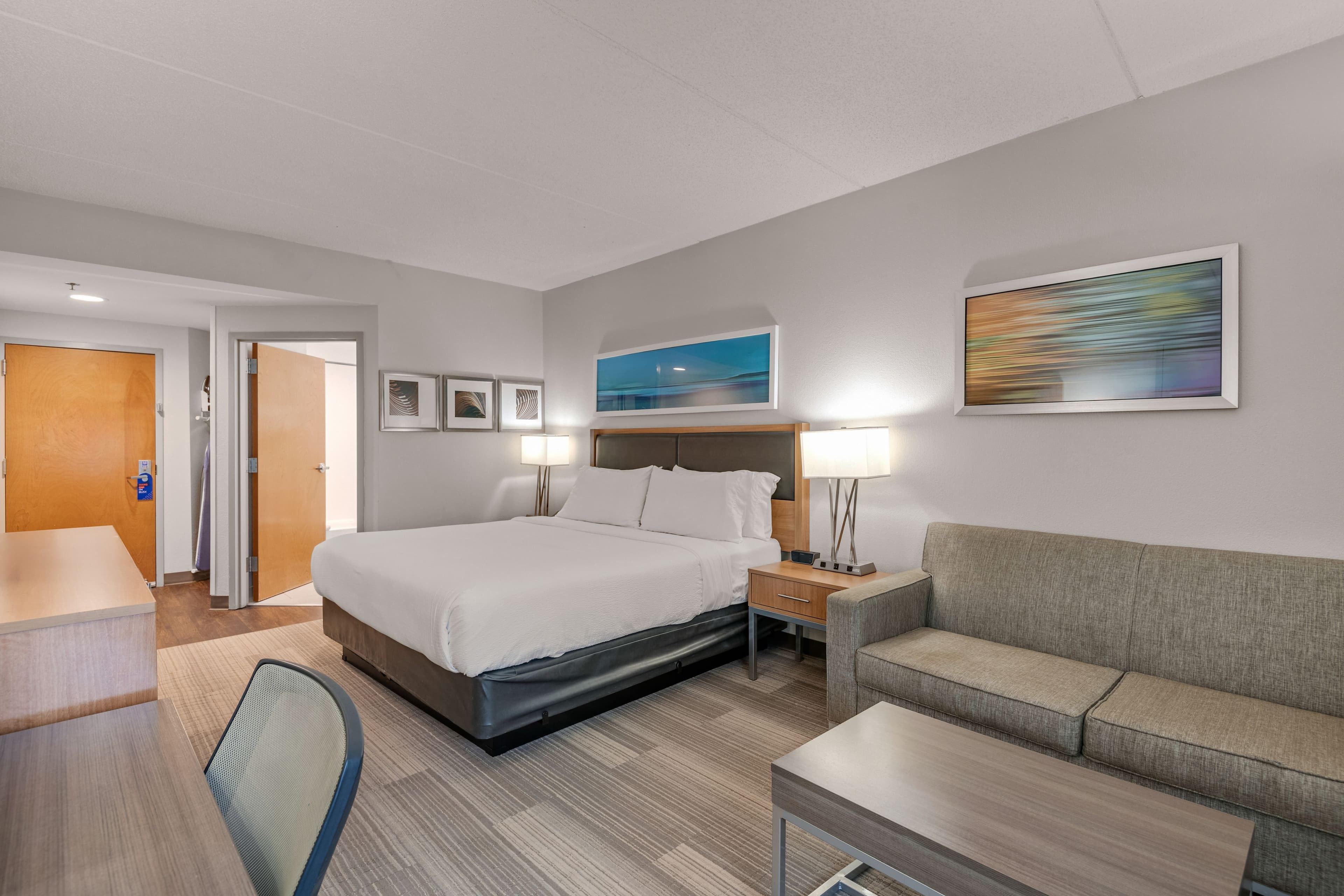 Holiday Inn Express Hershey (Harrisburg Area) - Image 4