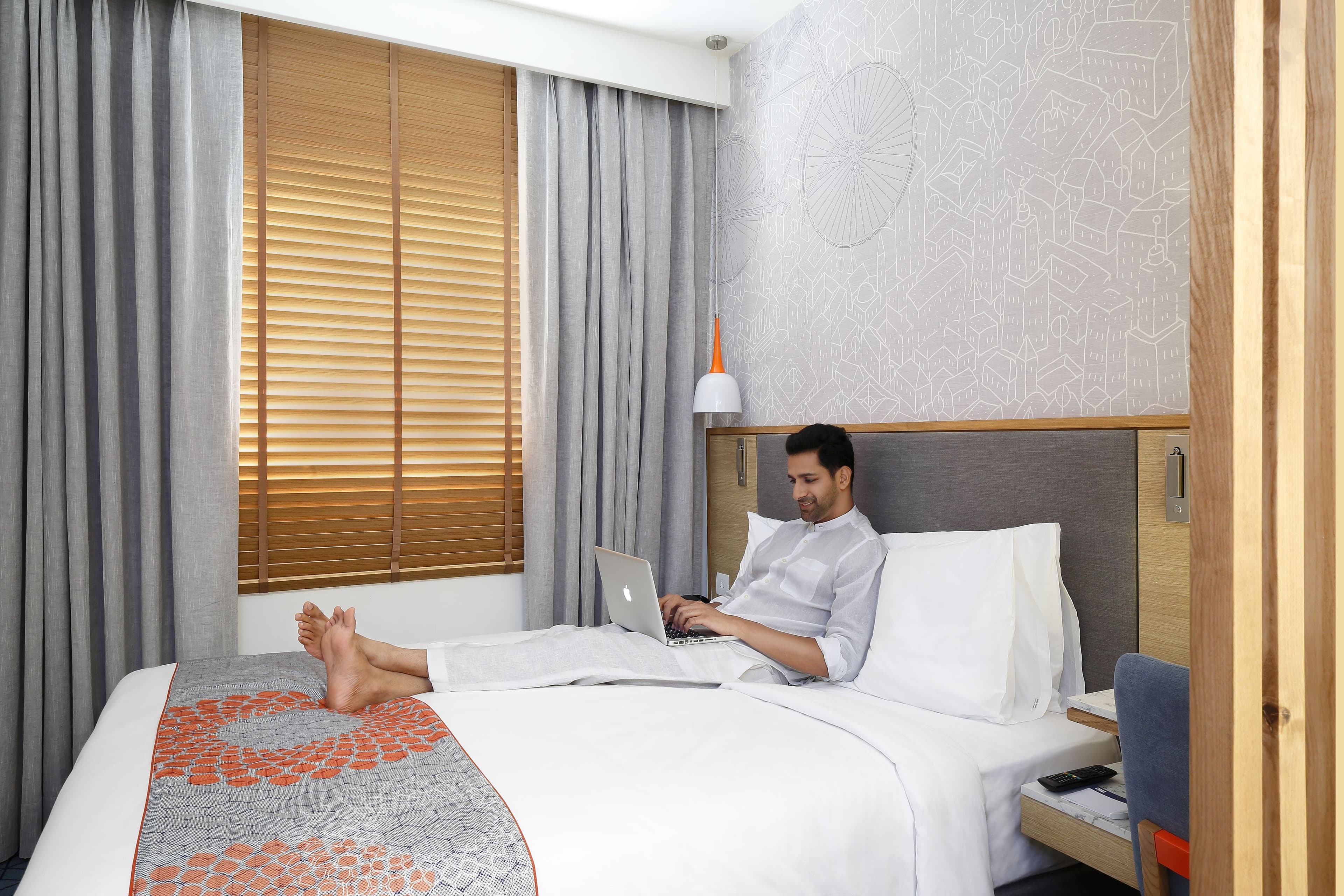 Holiday Inn Express Hyderabad Banjara Hills - Image 4