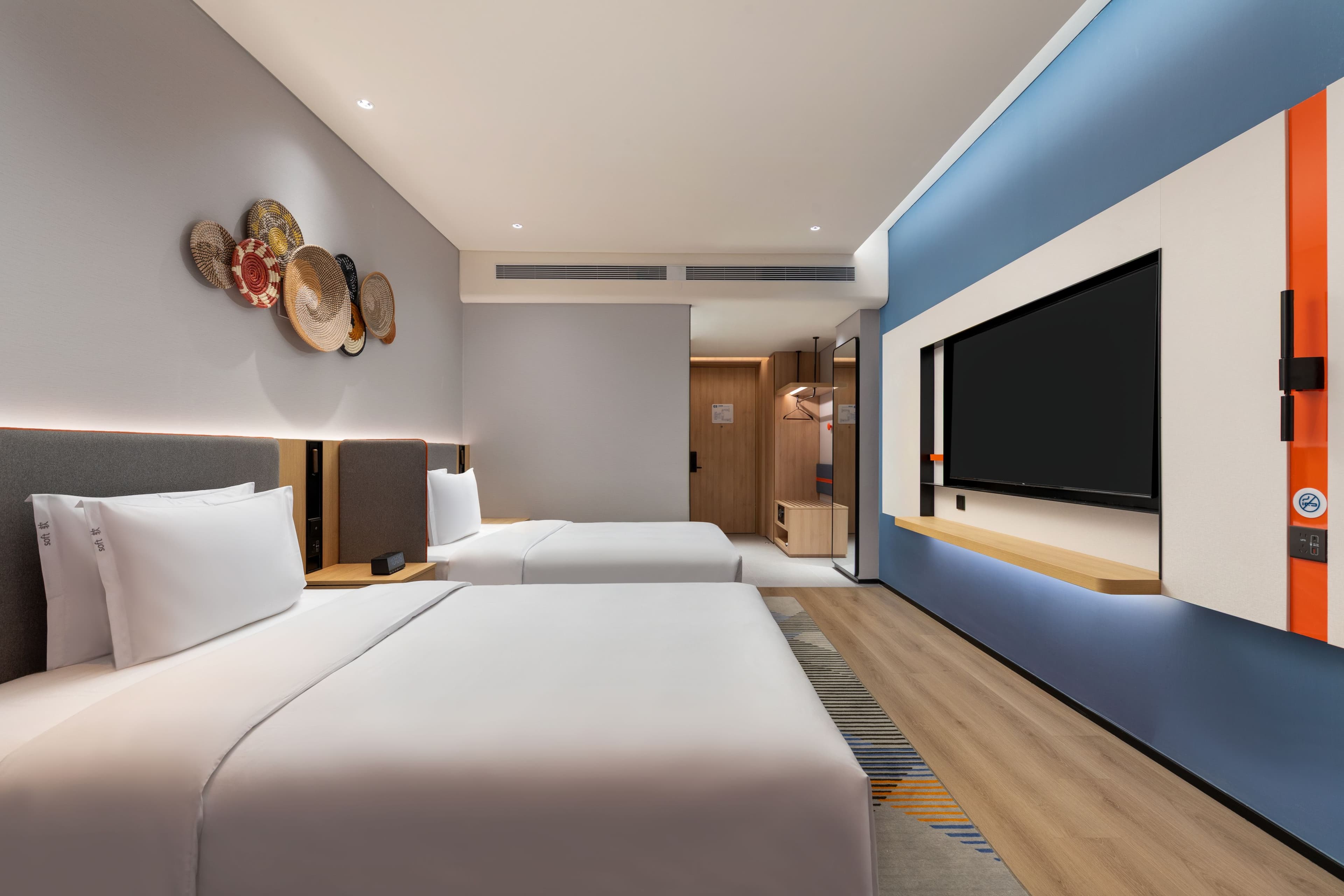 Holiday Inn Express Nalati — 7