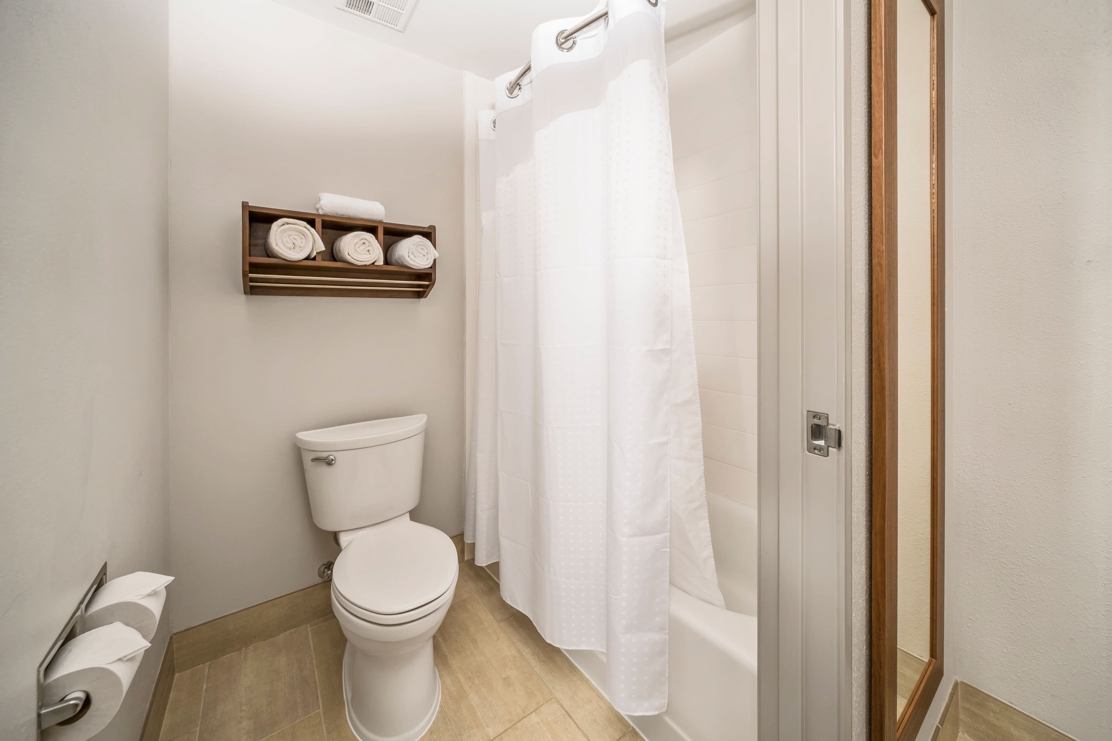 Holiday Inn Express Indianapolis South — 24