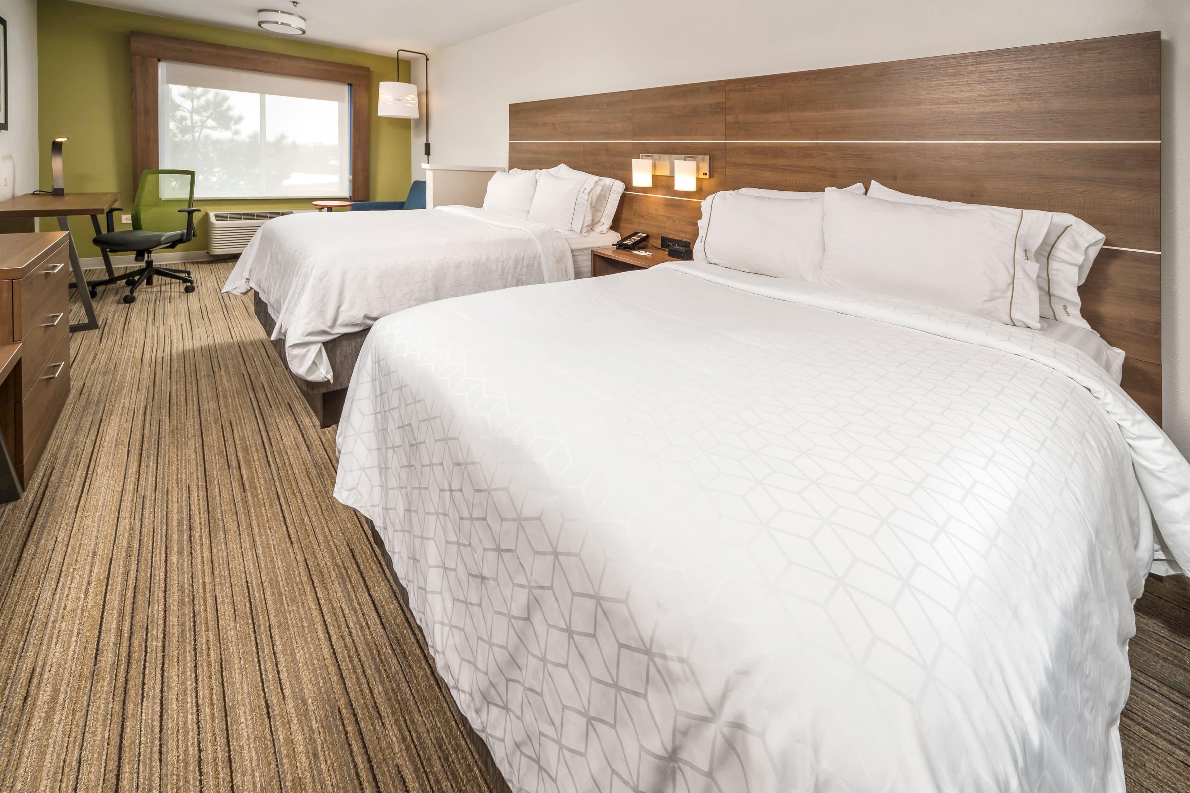 Holiday Inn Express Indianapolis South — 125