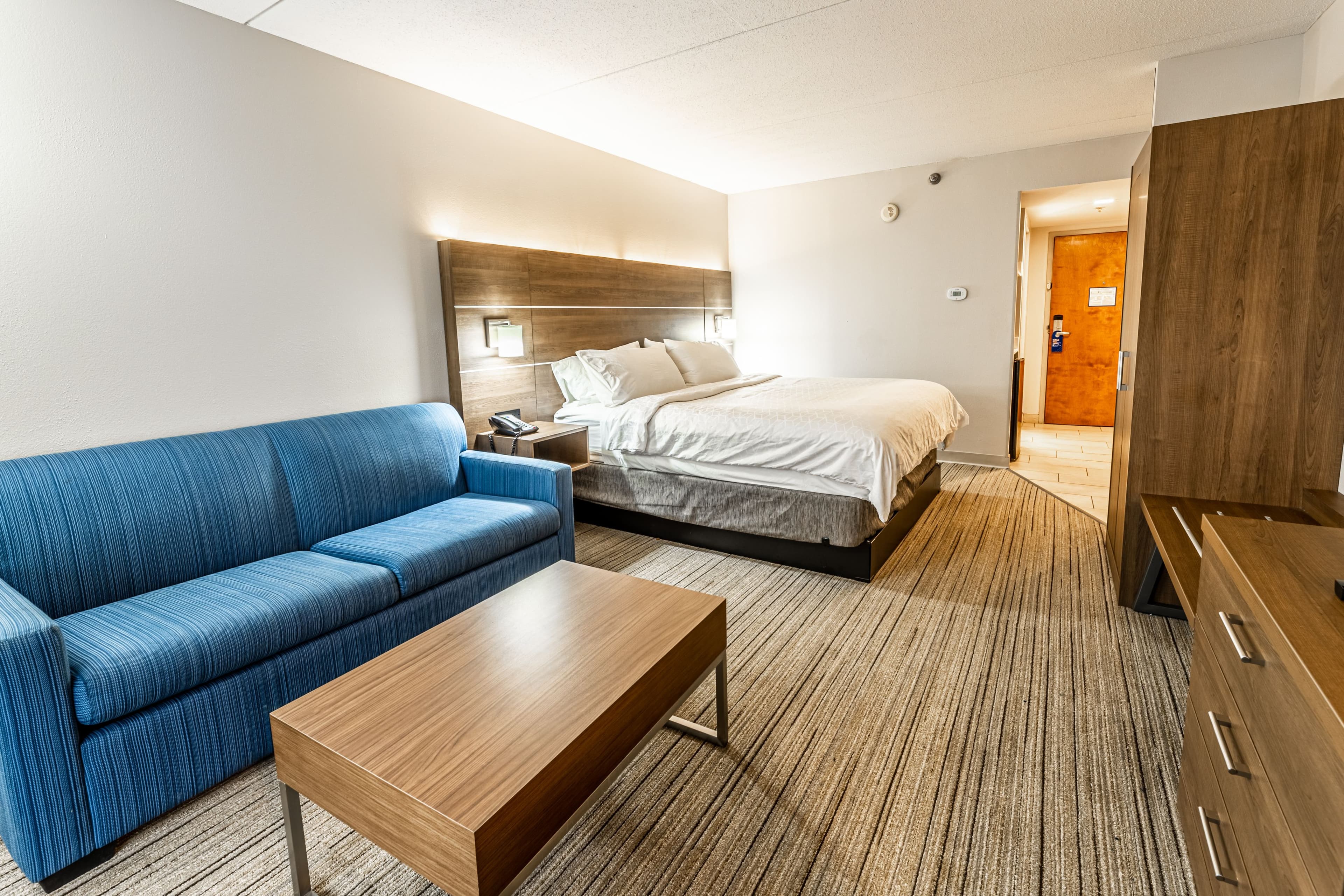 Holiday Inn Express Indianapolis South — 72