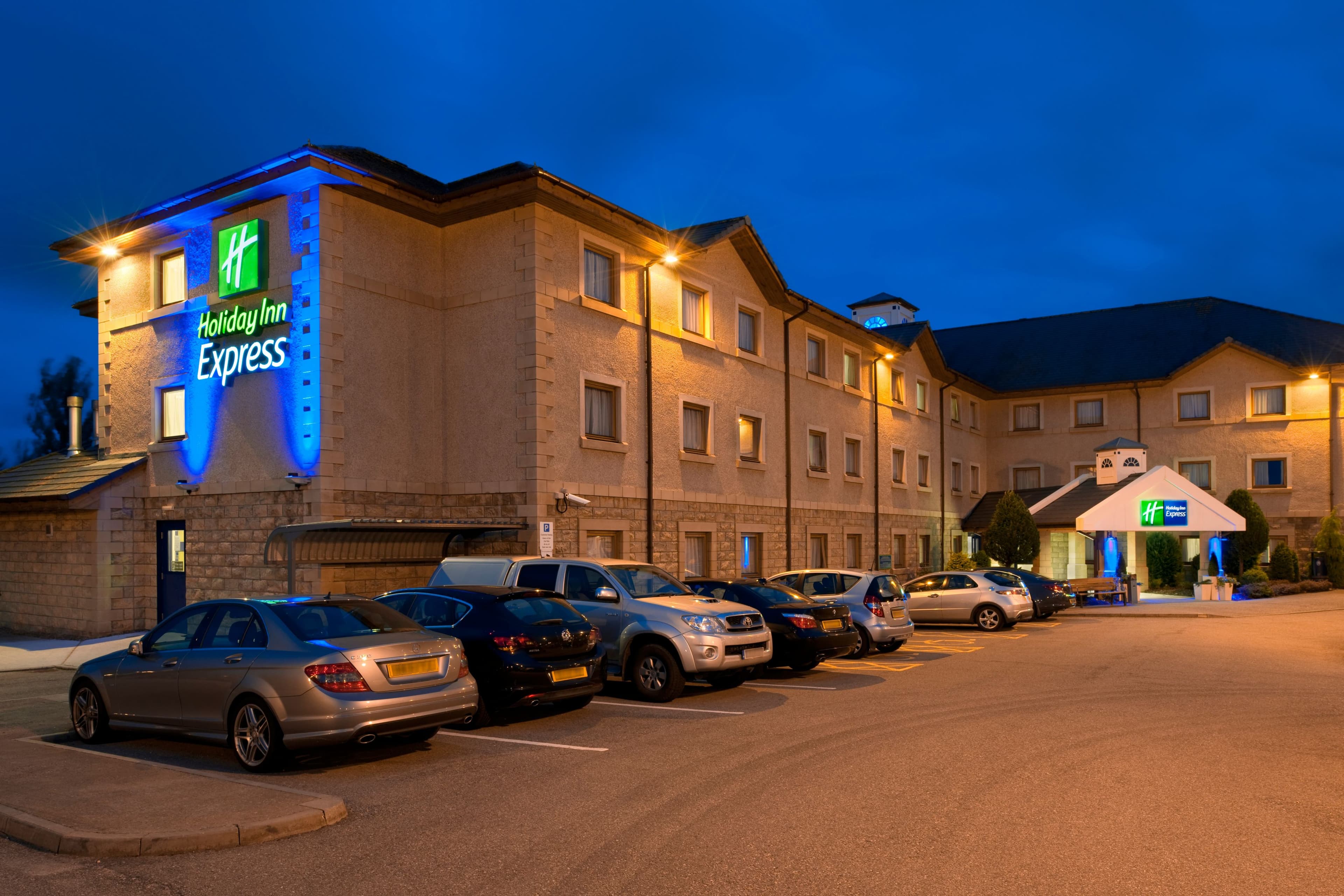 Holiday Inn Express Inverness - Image 1