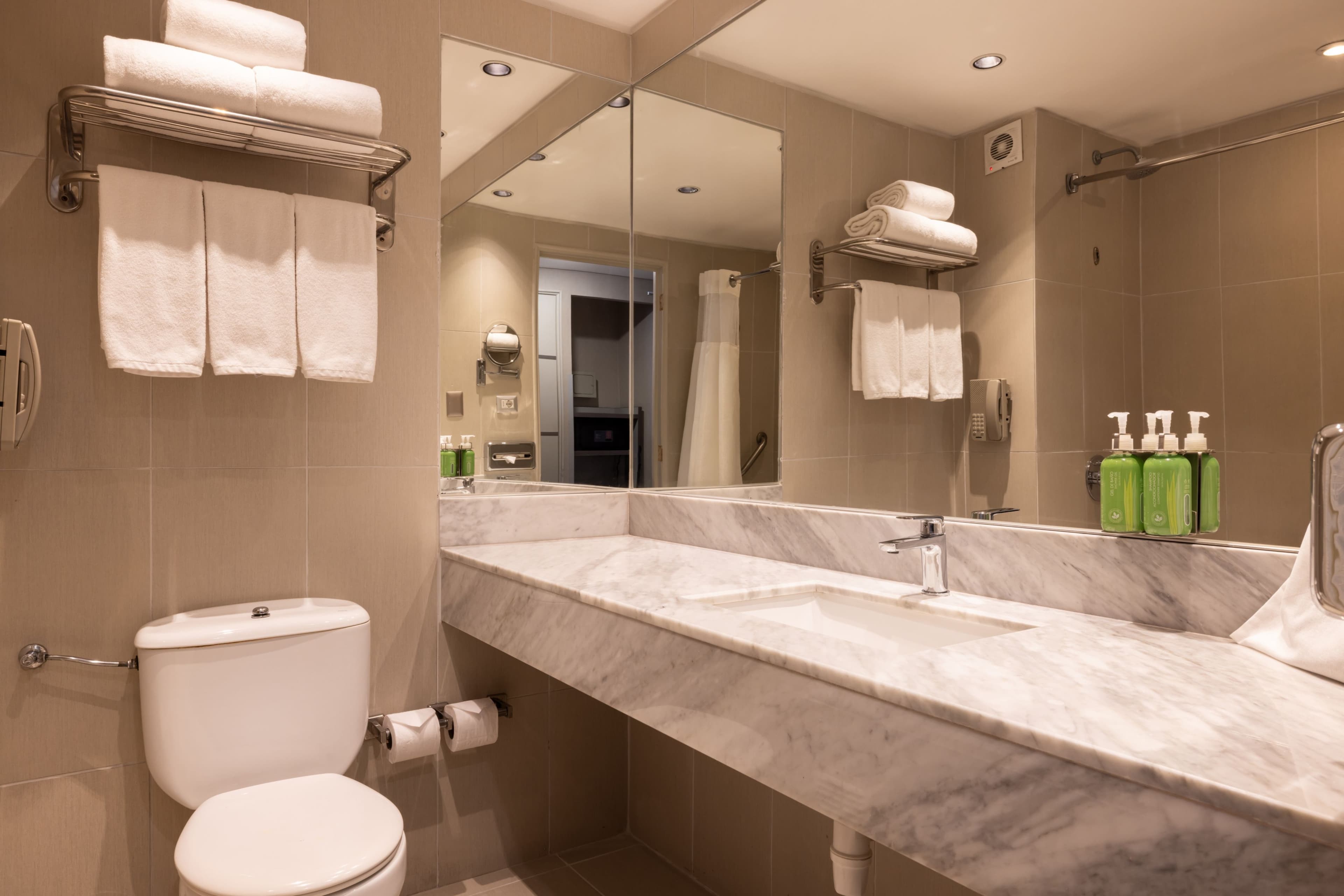 Holiday Inn Express Iquique - Image 5