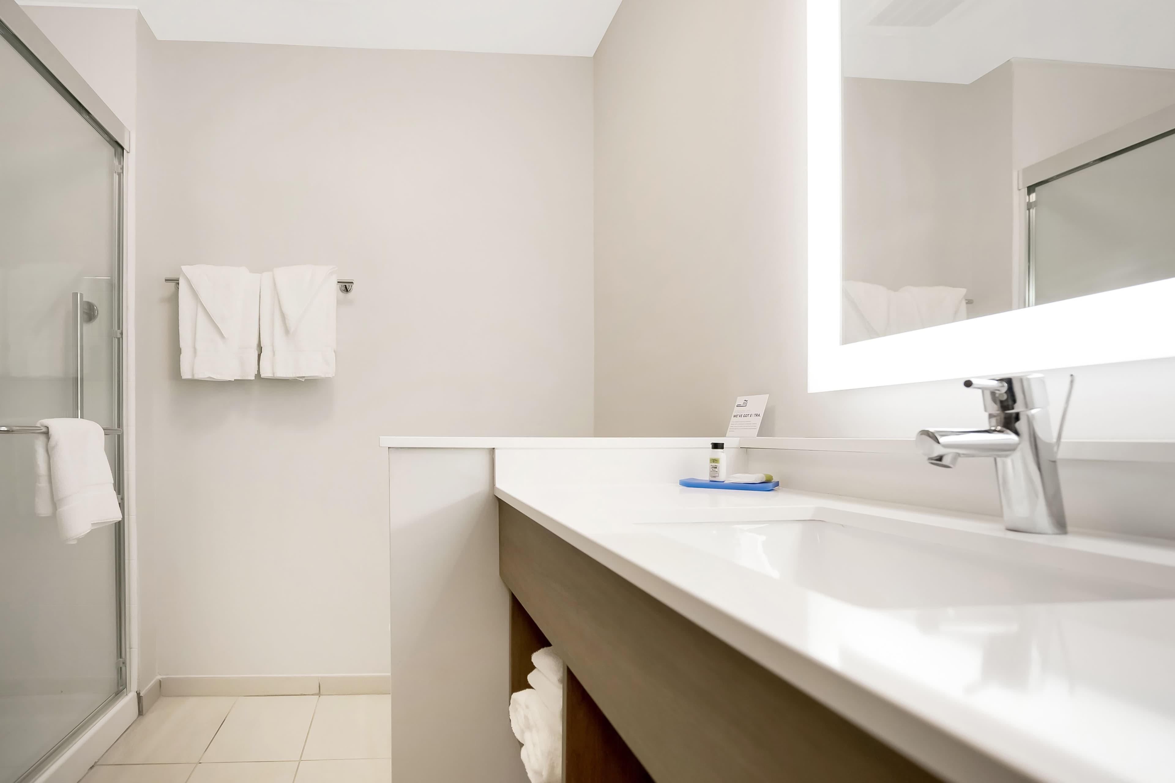 Holiday Inn Express Jacksonville South Bartram Prk - Image 4