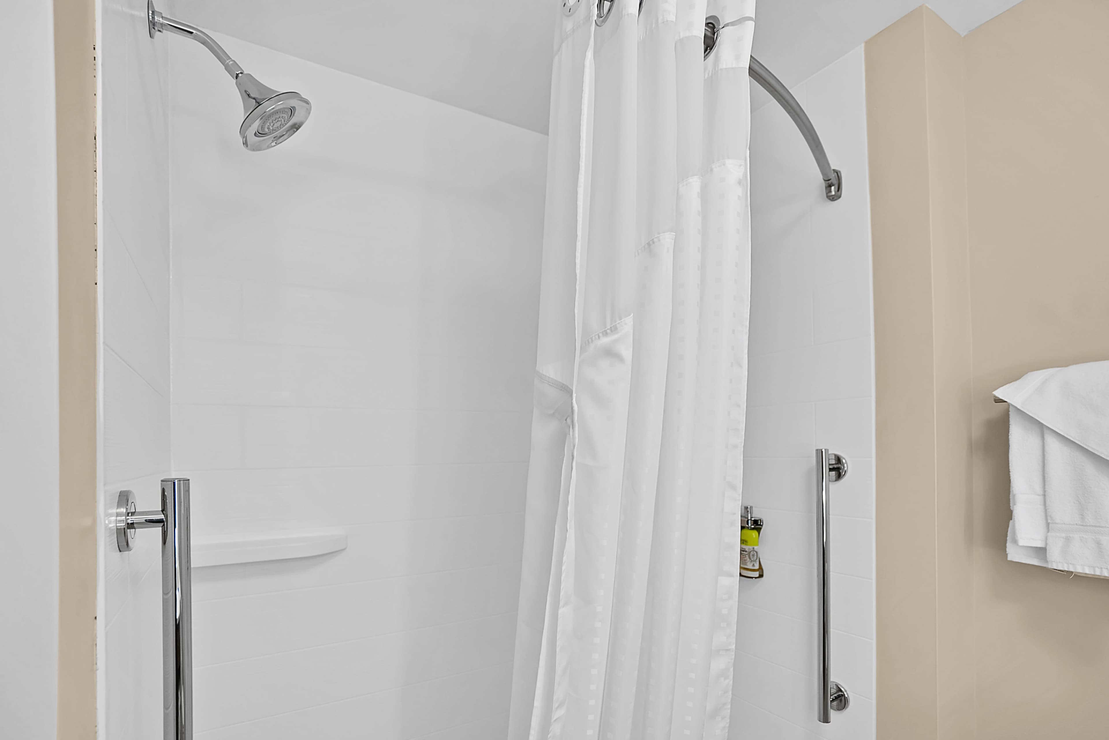 Holiday Inn Express Jacksonville South Bartram Prk — 14