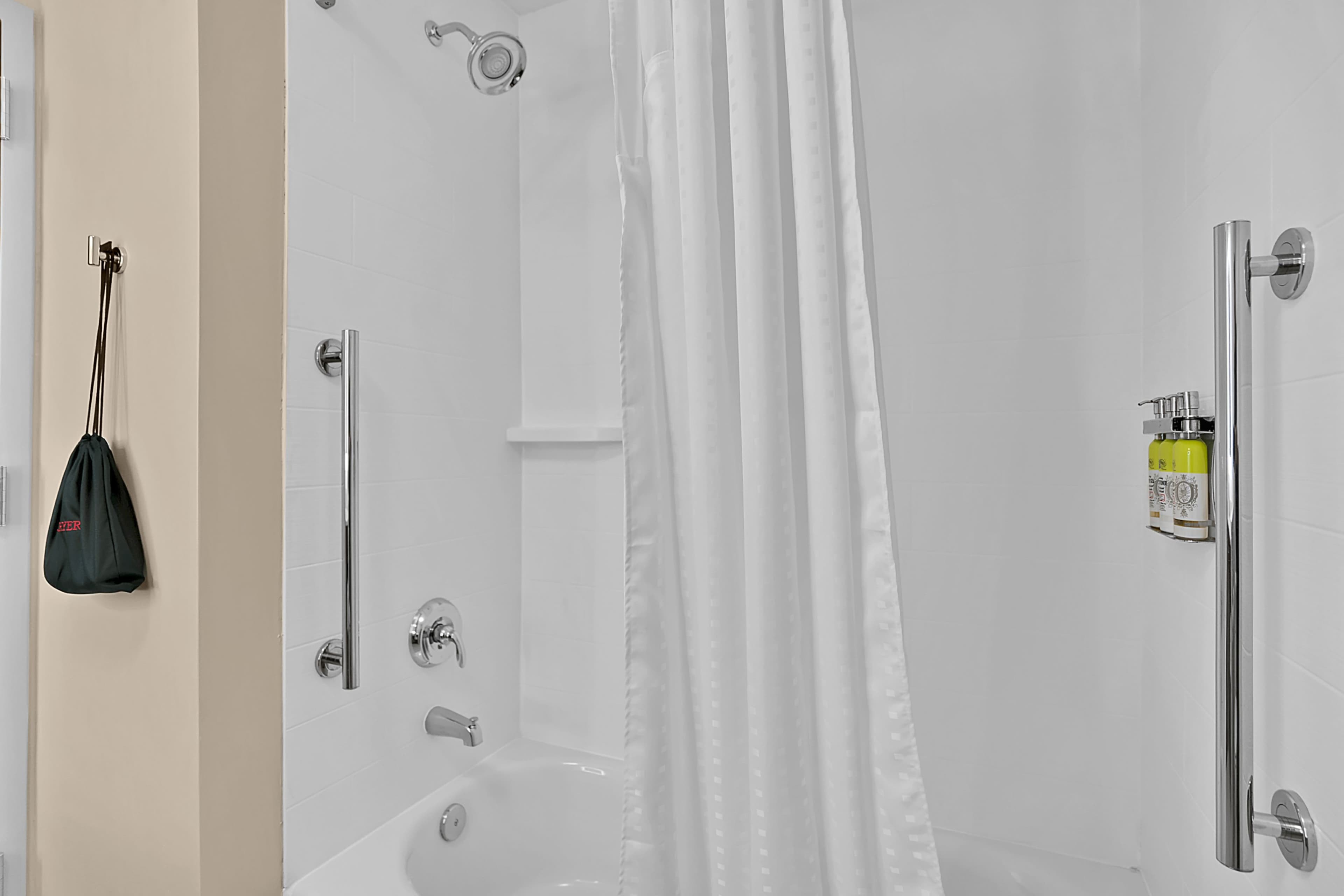 Holiday Inn Express Jacksonville South Bartram Prk — 8