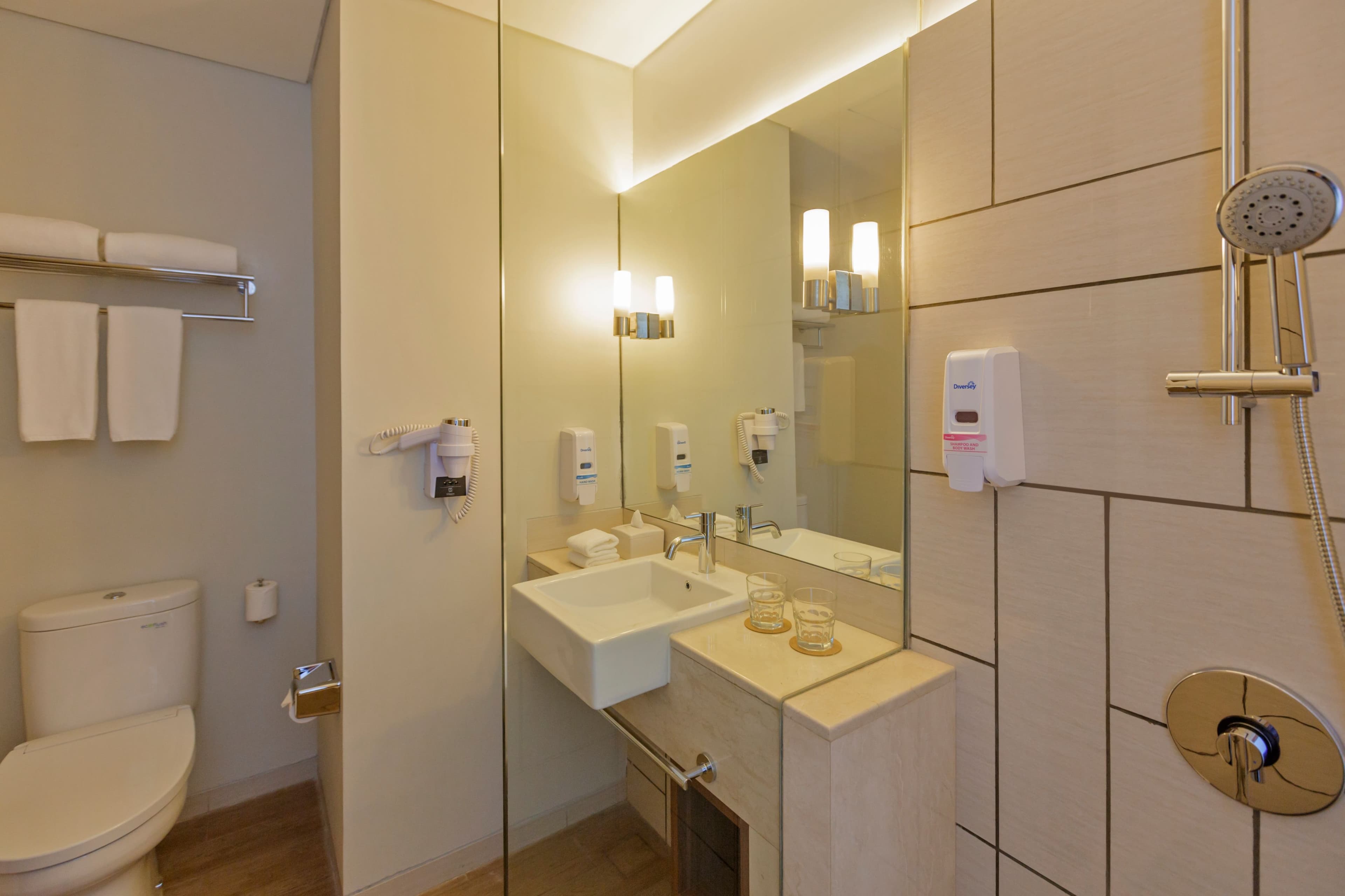 Holiday Inn Express Jakarta Pluit Citygate — 8