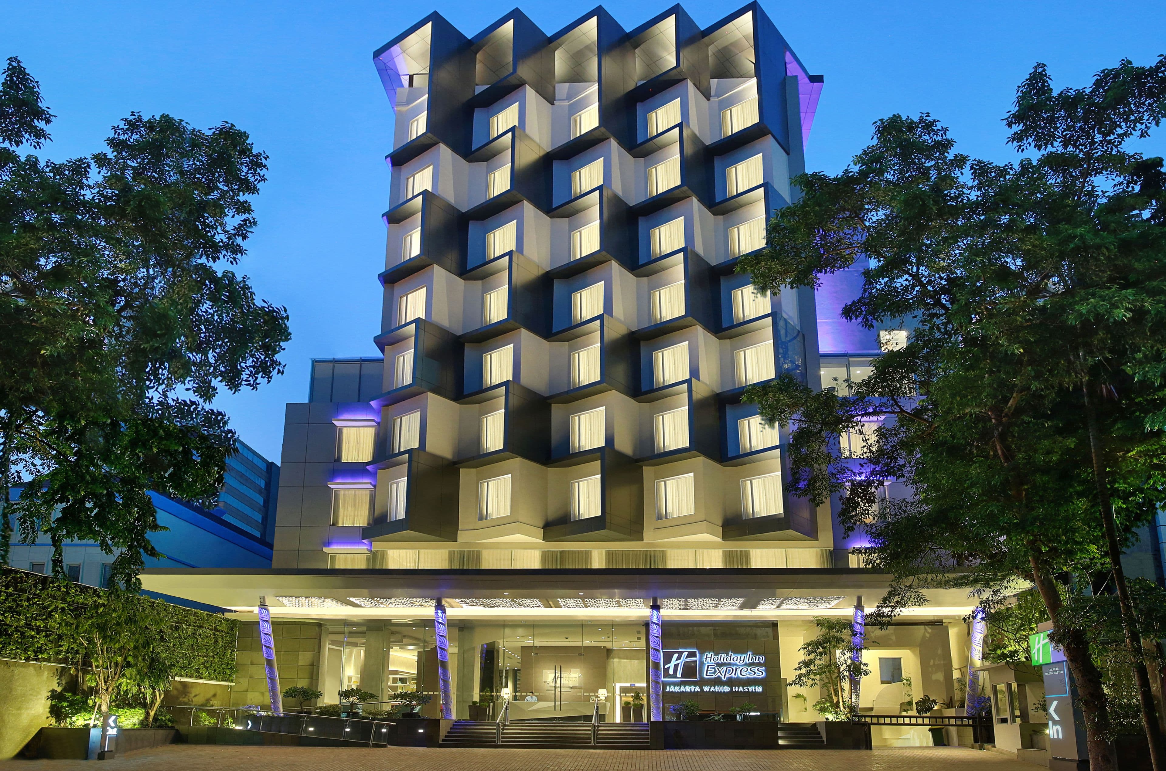 Holiday Inn Express Jakarta Wahid Hasyim - Image 1