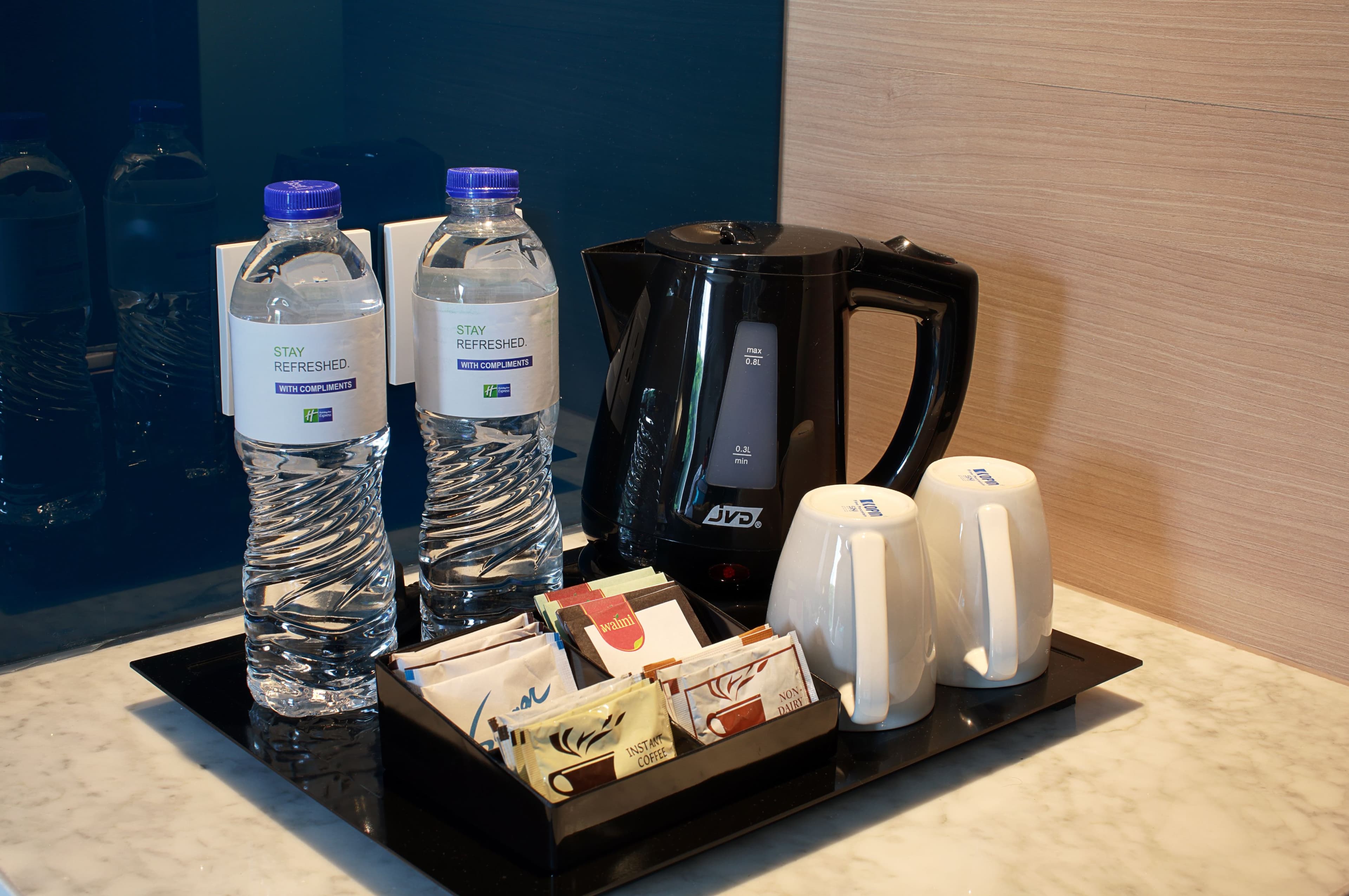Holiday Inn Express Jakarta Wahid Hasyim — 11