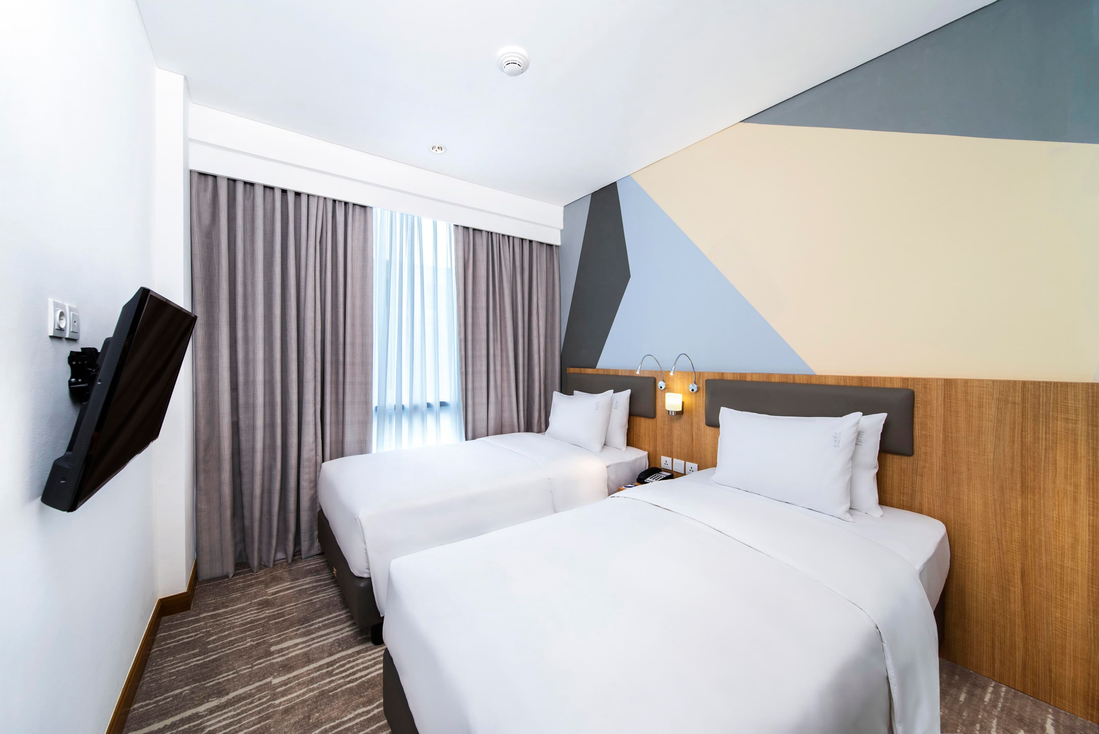 Holiday Inn Express Jakarta Matraman — 7