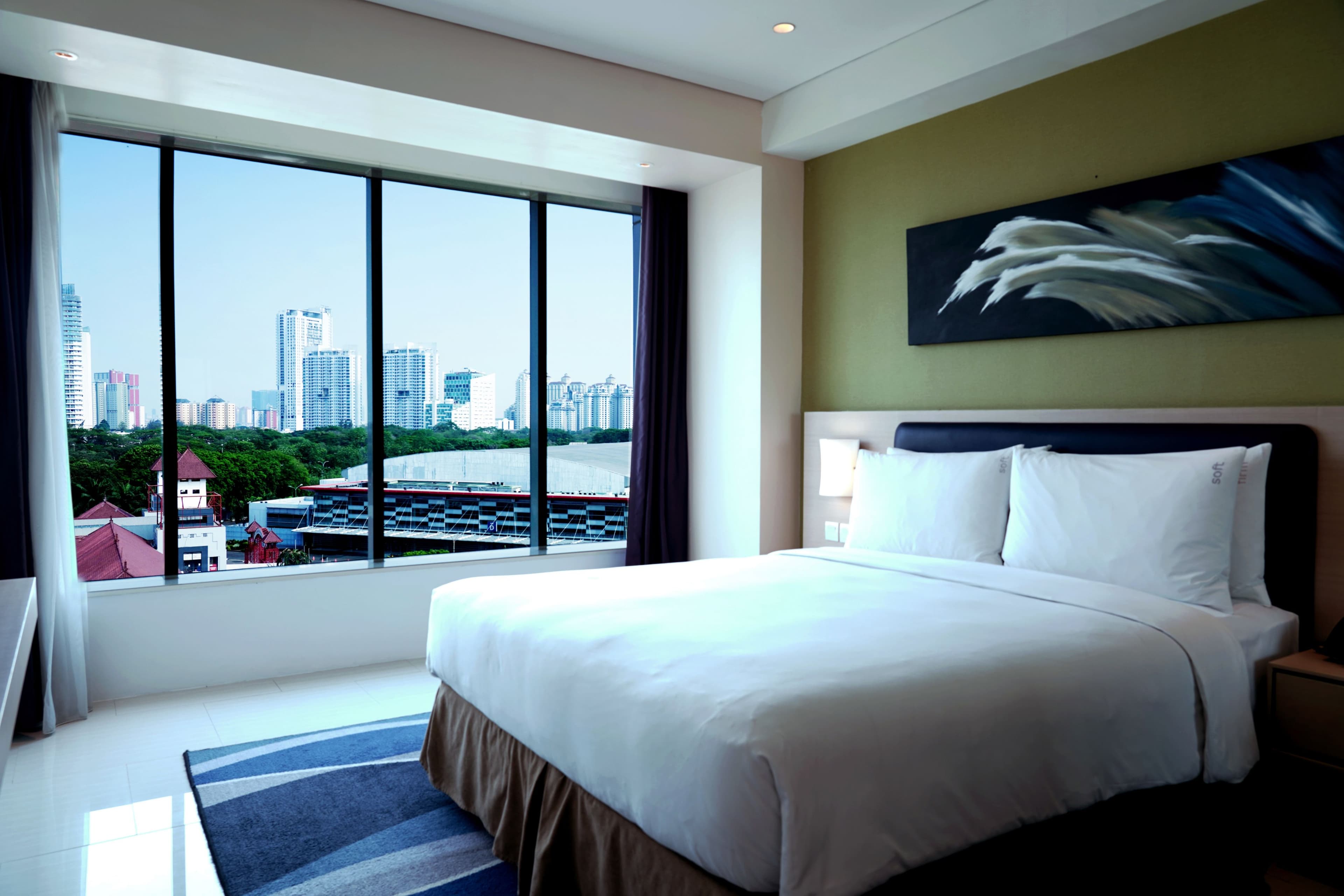 Standard Room With Free Breakfast - Image 7