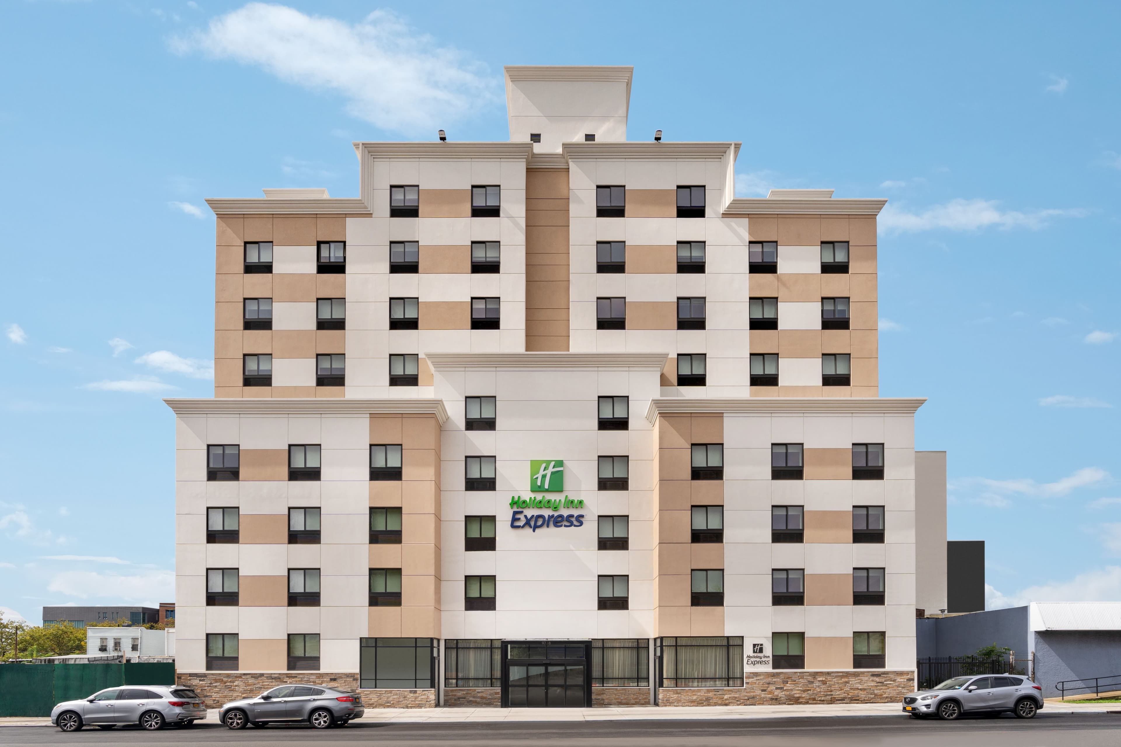 Holiday Inn Express Jamaica - JFK AirTrain - NYC - Image 1