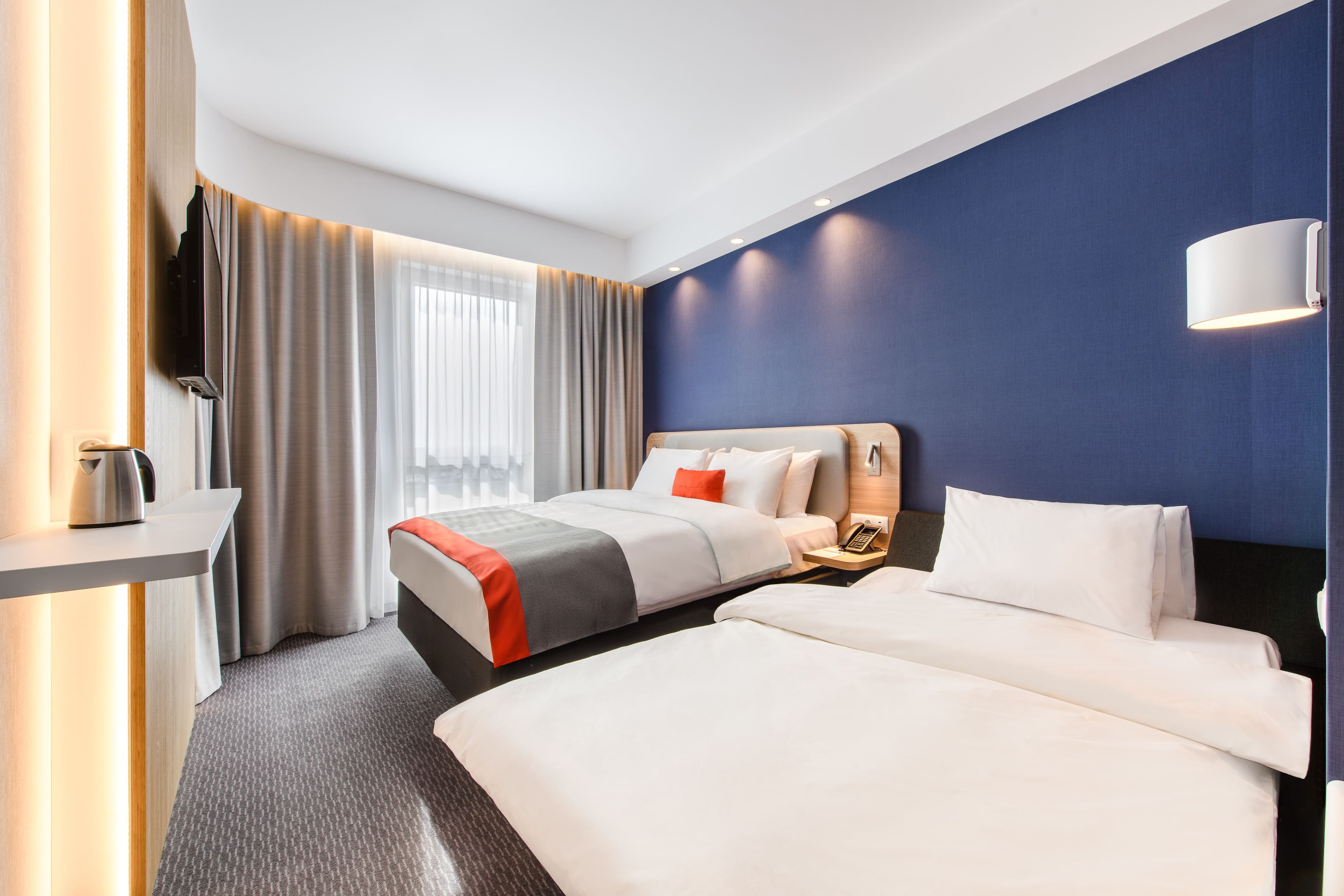 Holiday Inn Express Rzeszow Airport - Image 2