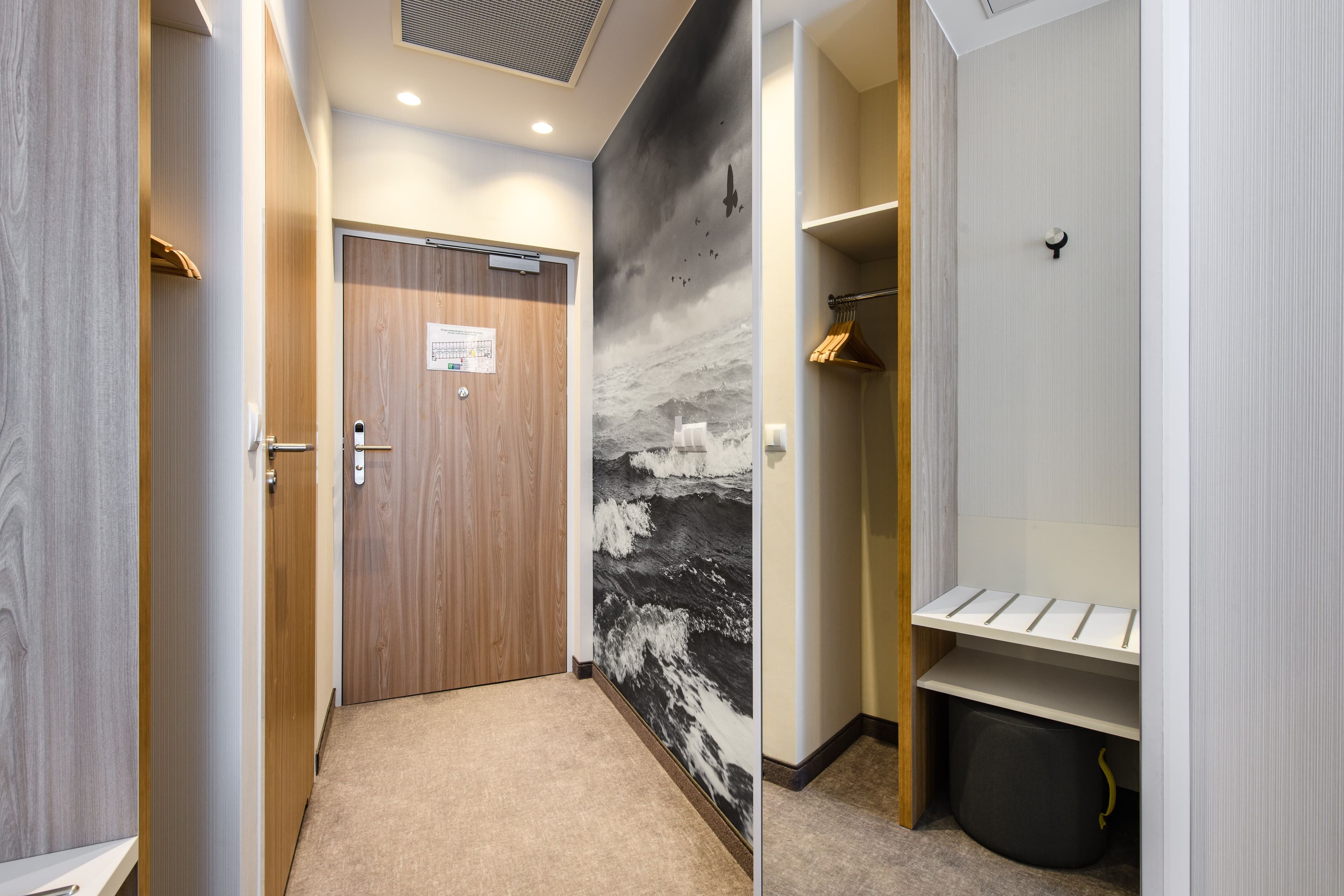 Holiday Inn Express Rzeszow Airport — 9