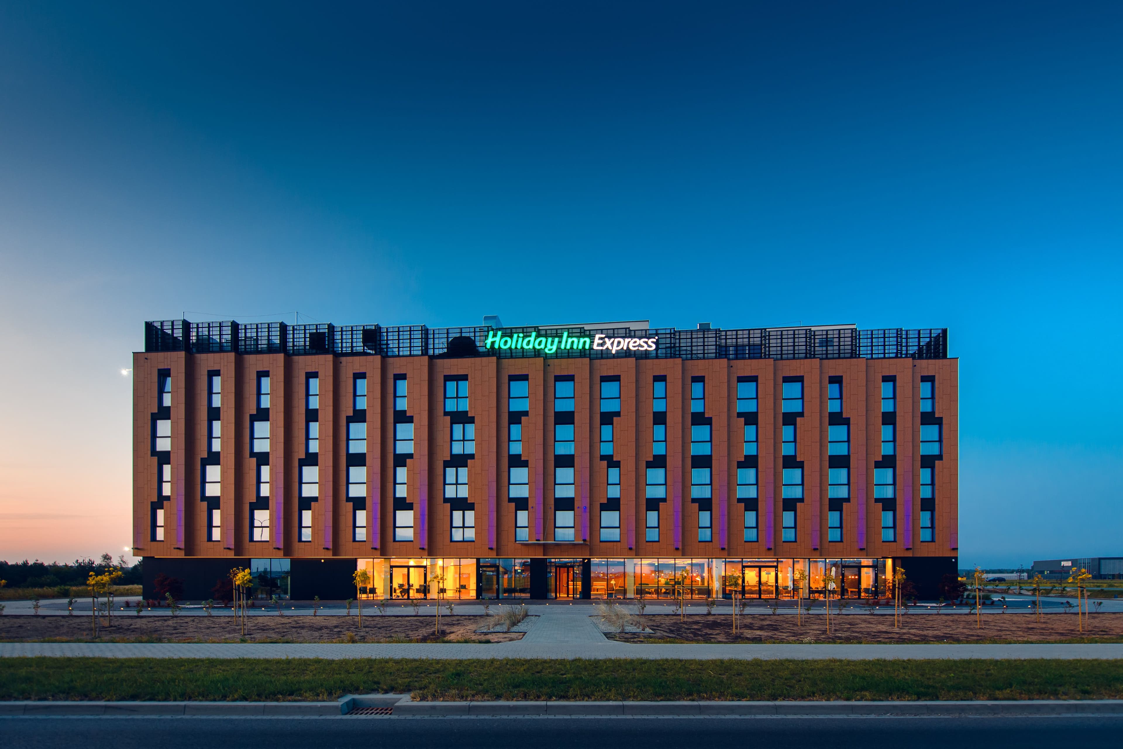 Holiday Inn Express Rzeszow Airport - Image 1