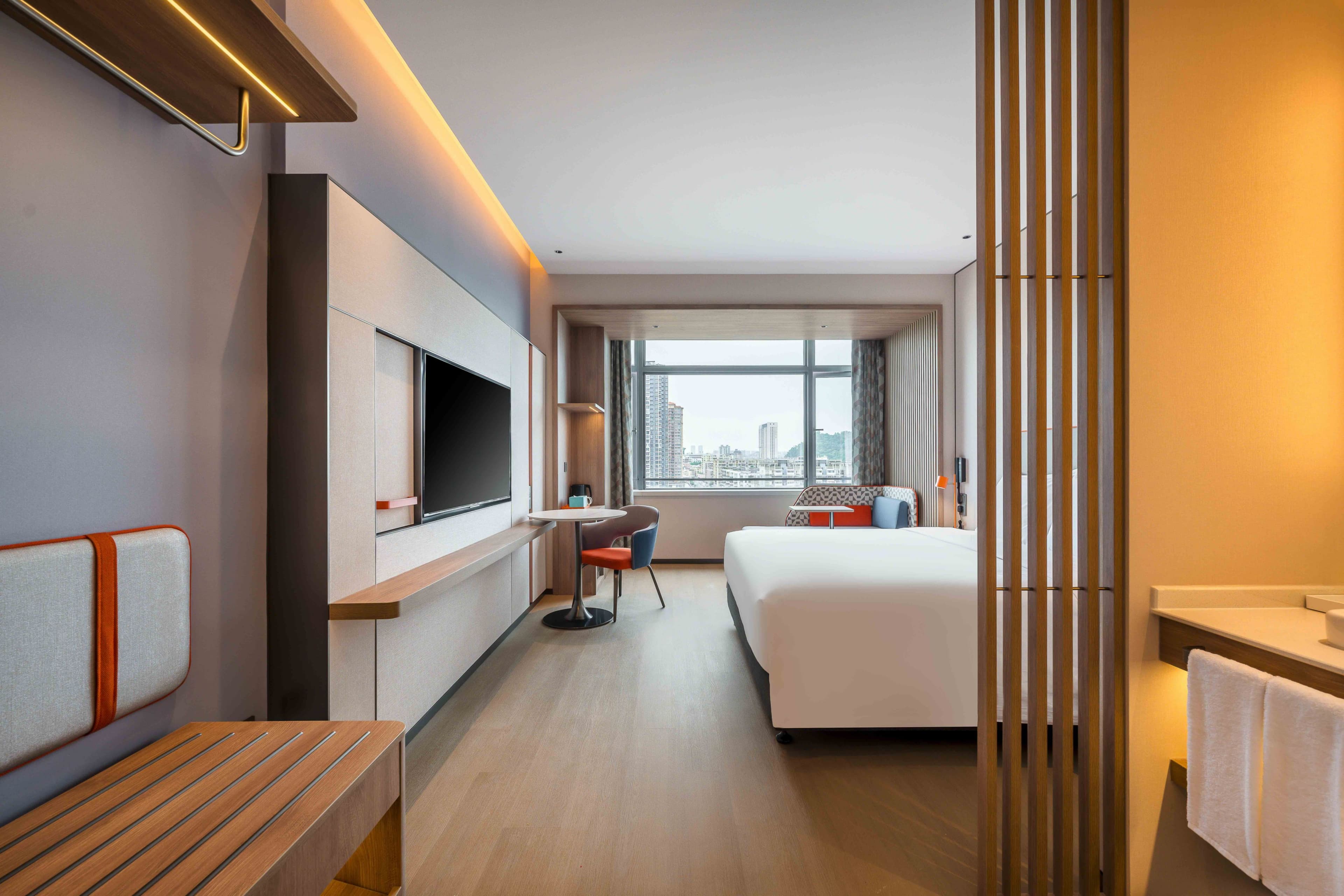 Holiday Inn Express Jiangmen East Station - Image 5