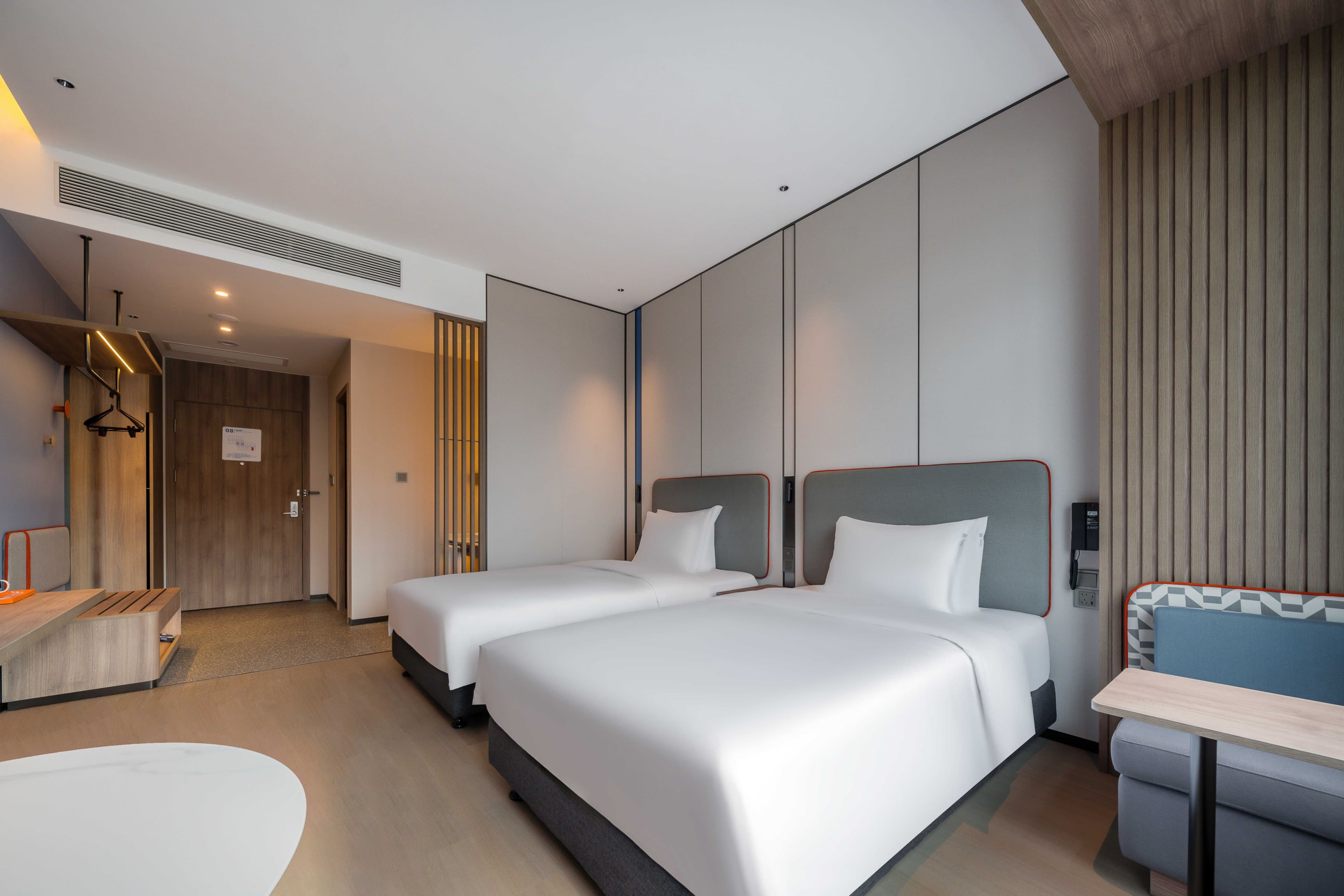 Holiday Inn Express Jiangmen East Station — 15