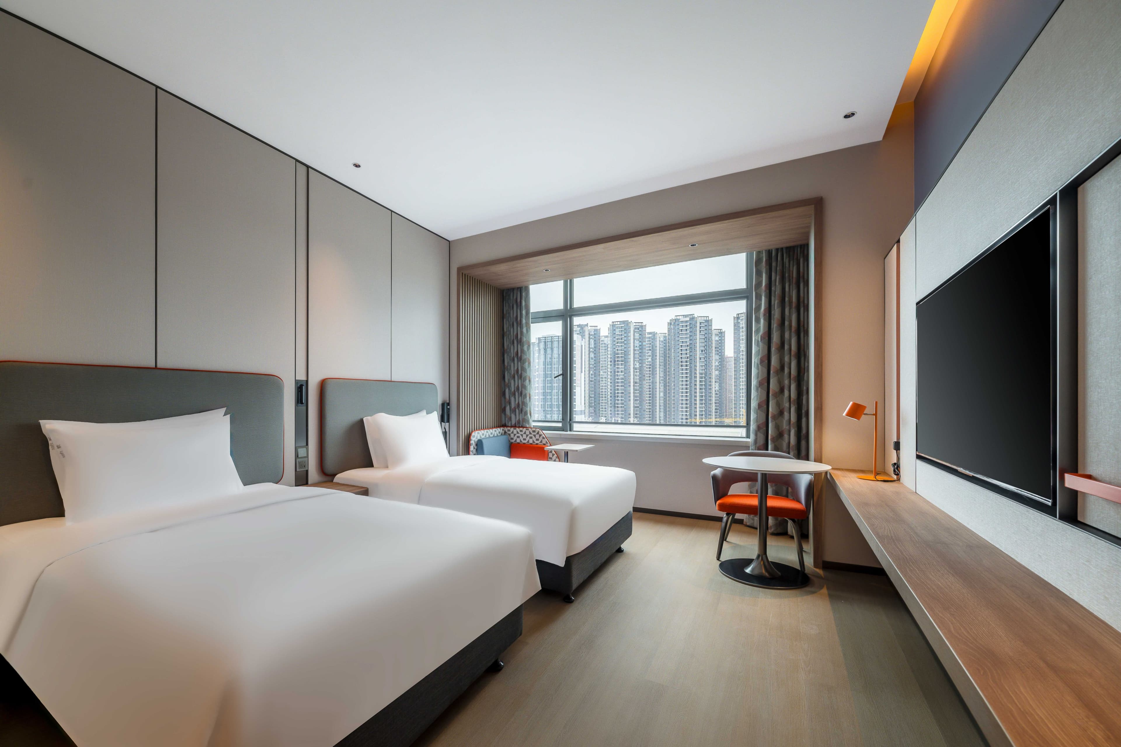 Holiday Inn Express Jiangmen East Station — 14