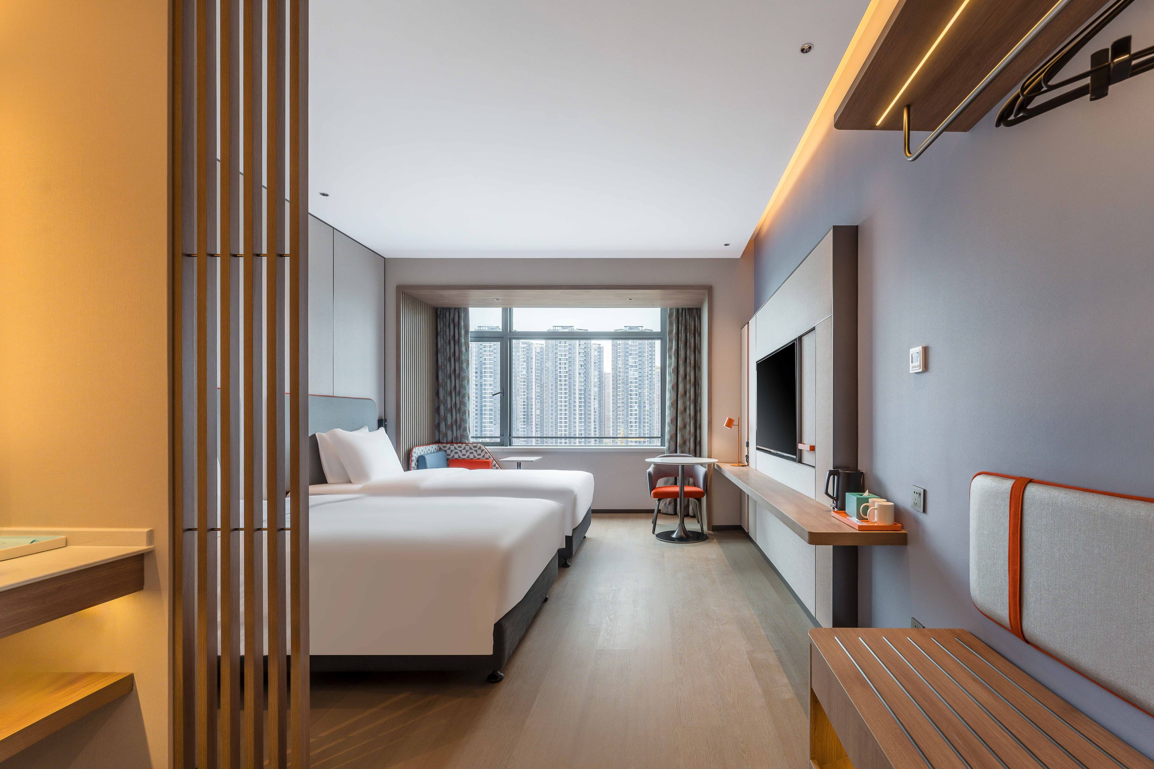 Holiday Inn Express Jiangmen East Station — 16