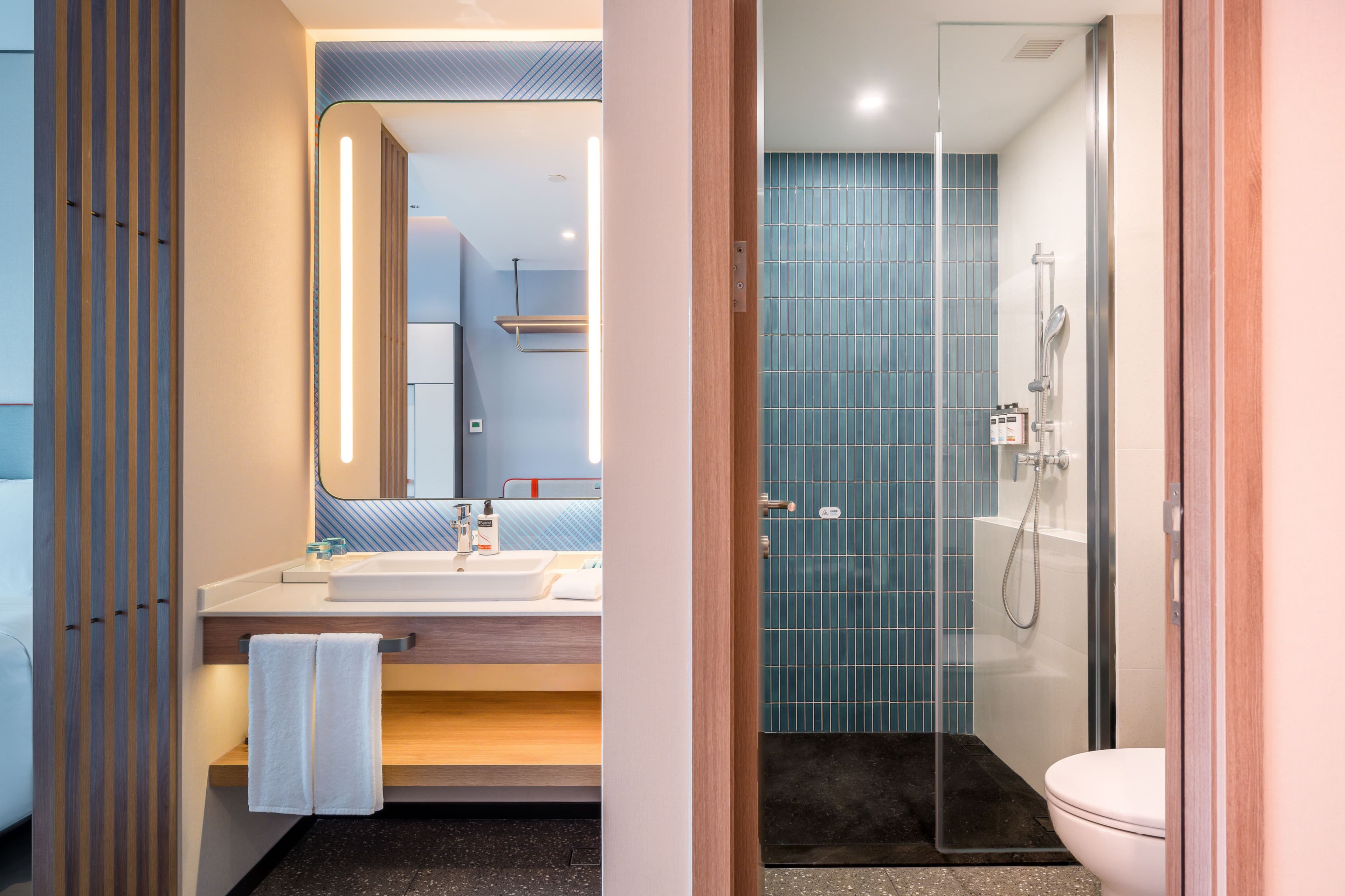 Standard Room - Image 5