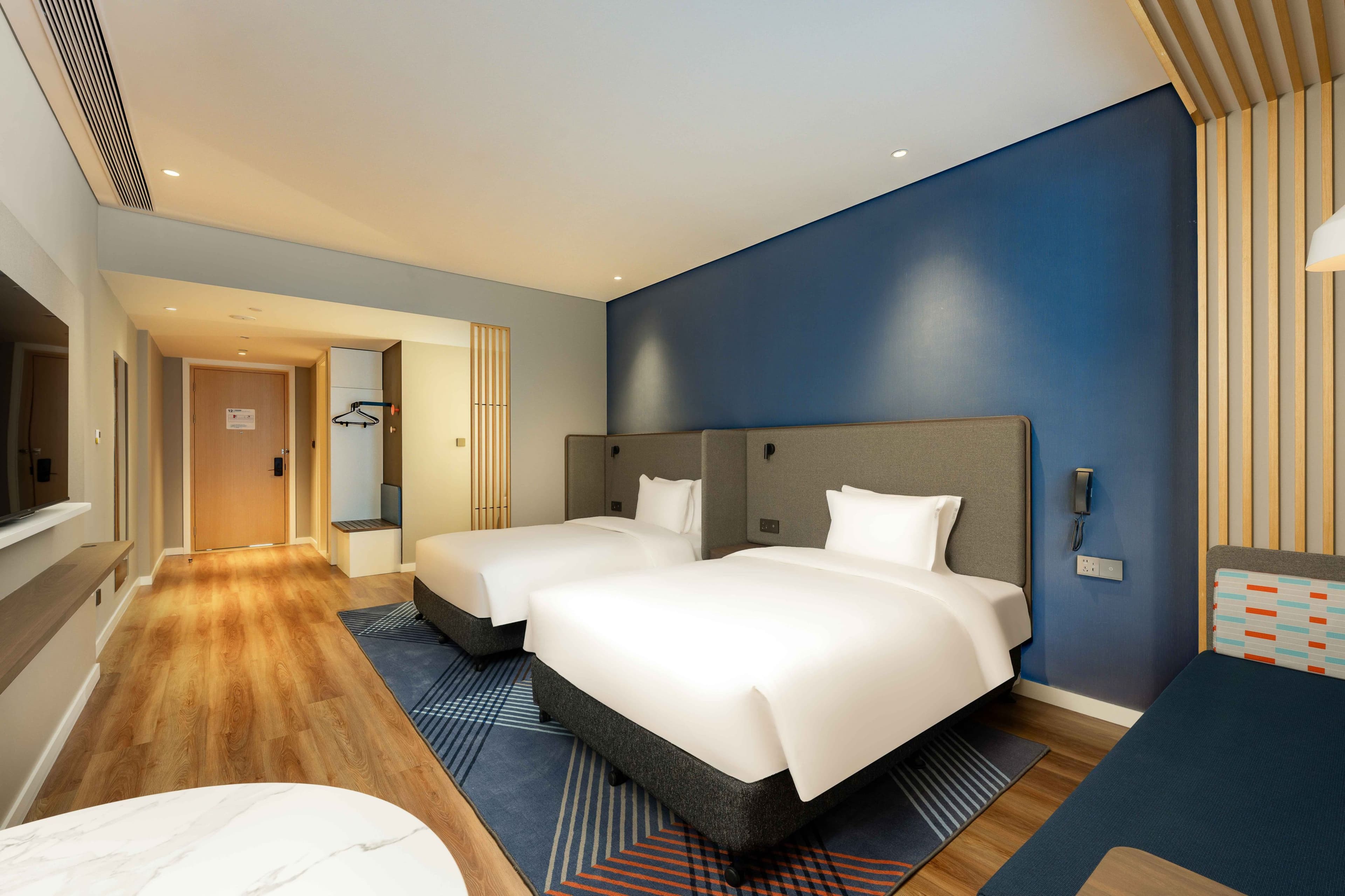 Holiday Inn Express Haiyan — 13