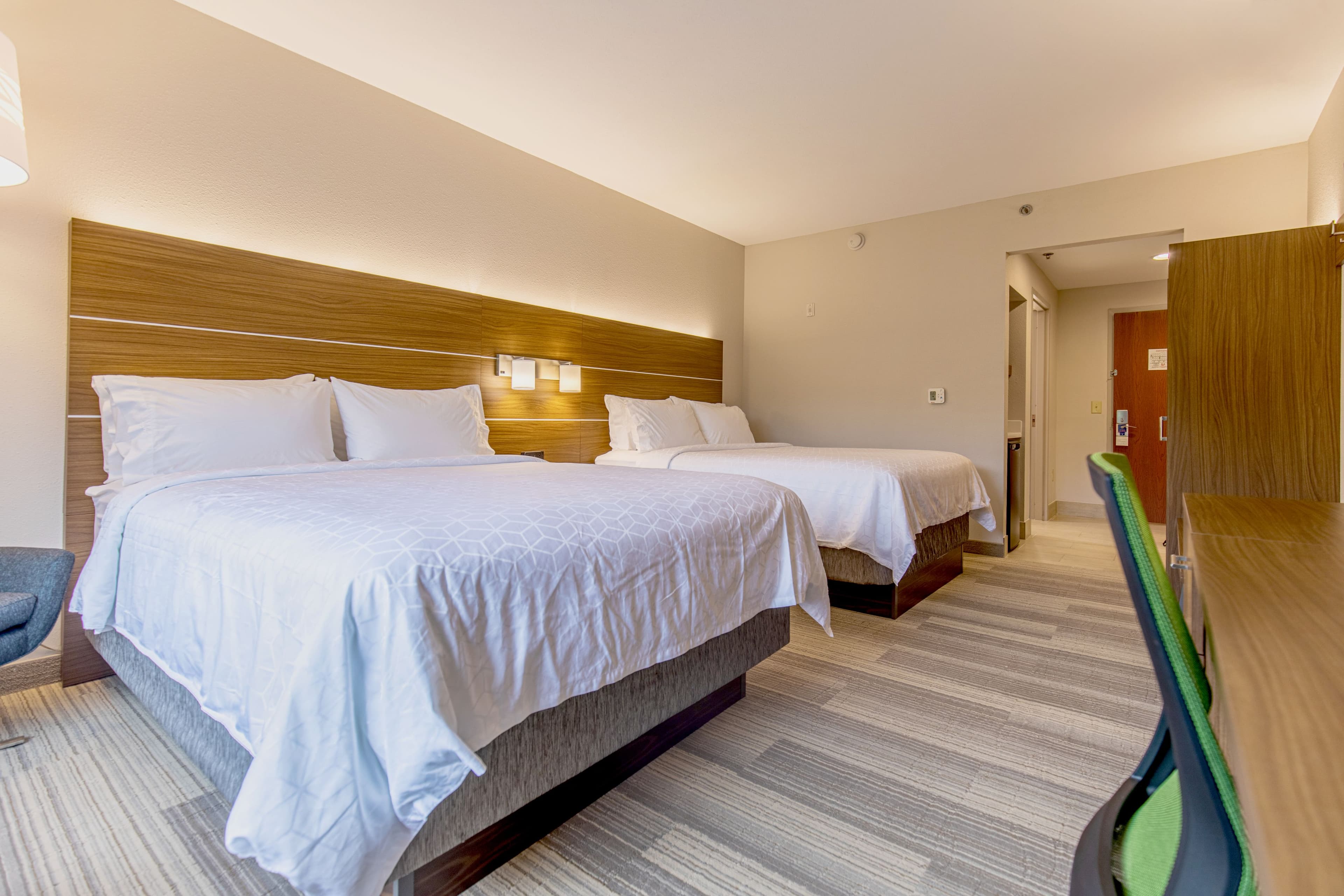 Holiday Inn Express Johnson City — 12