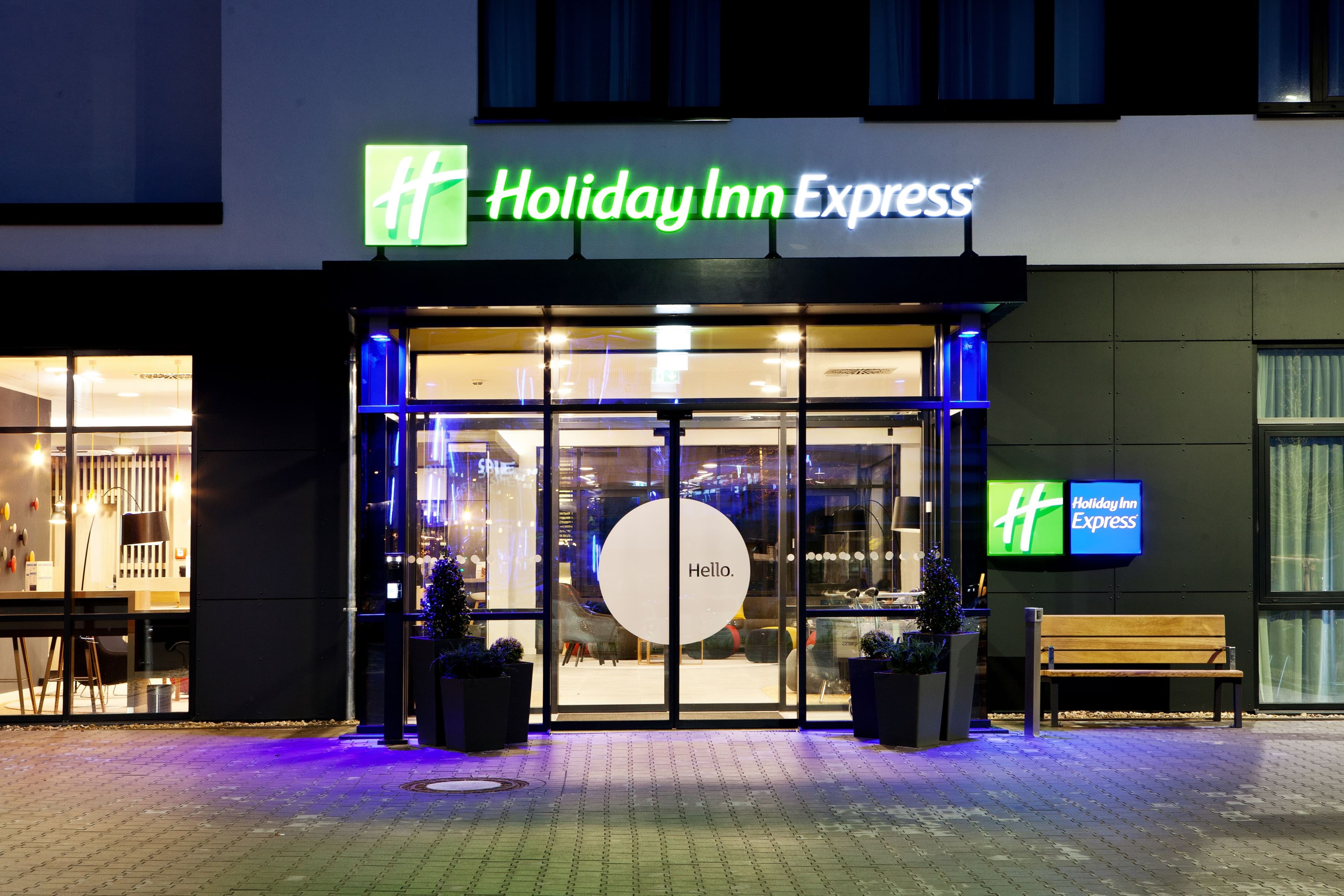 Holiday Inn Express Kaiserslautern - Image 1