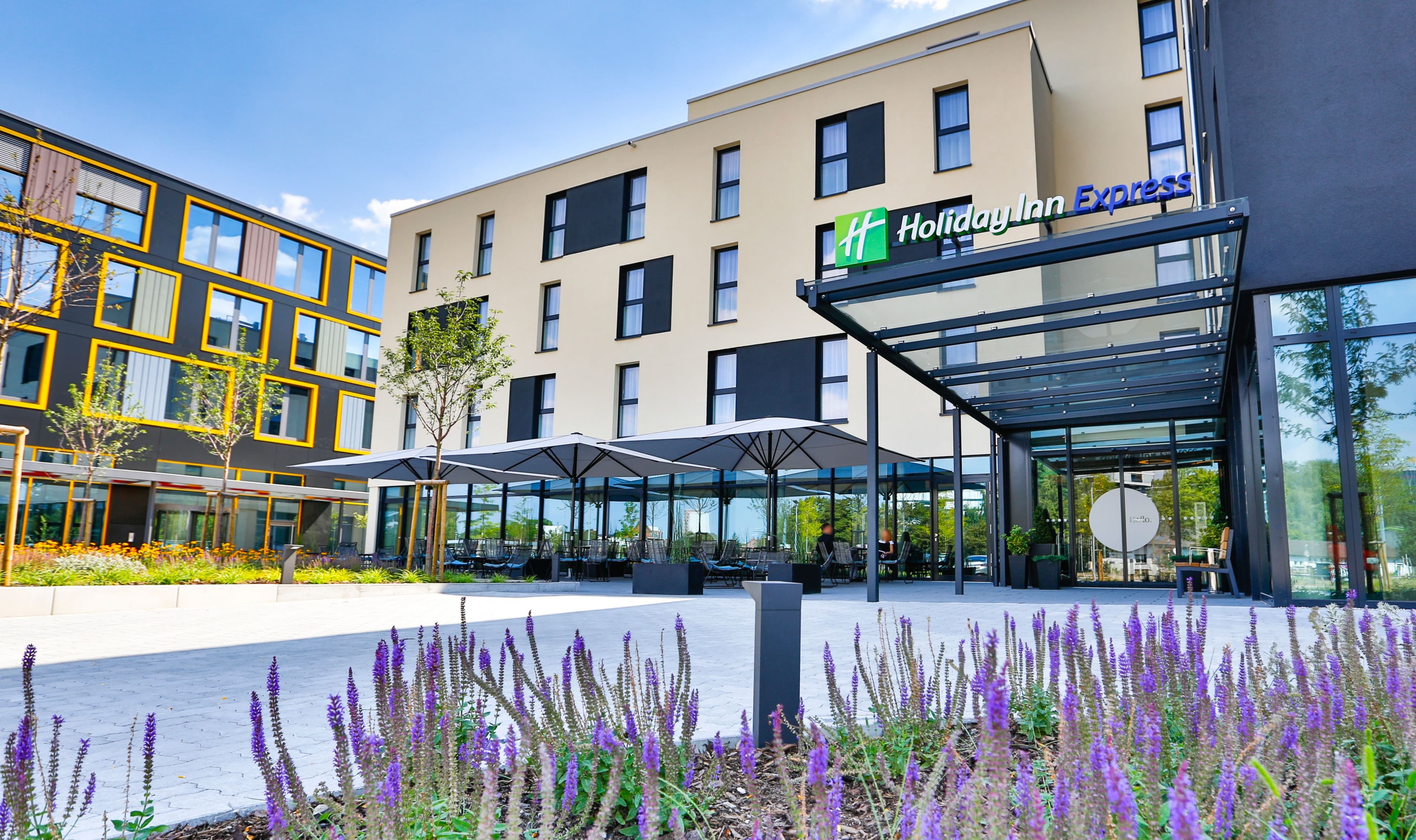 Holiday Inn Express Karlsruhe - City Park - Image 1