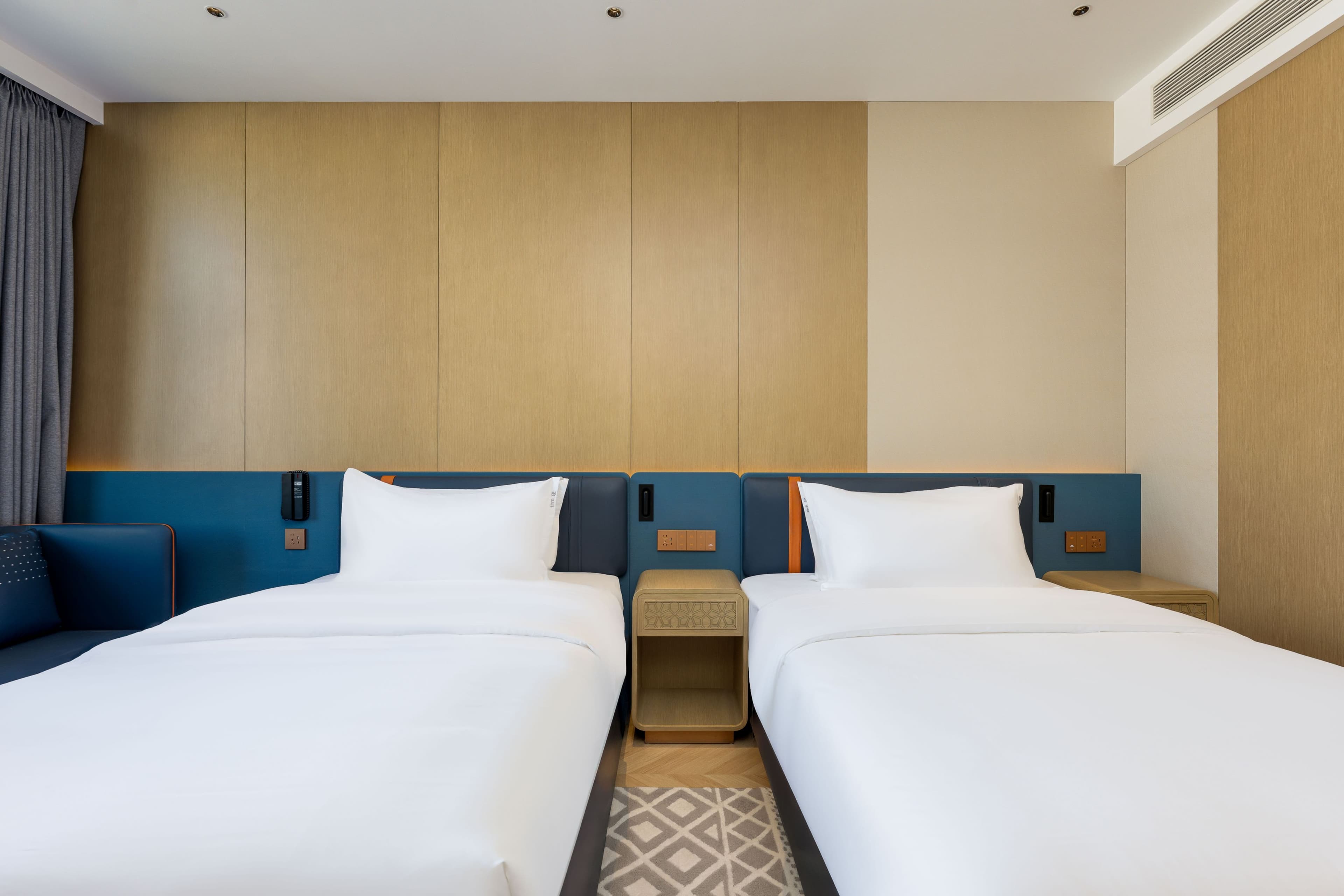 Holiday Inn Express Kashgar Downtown — 7