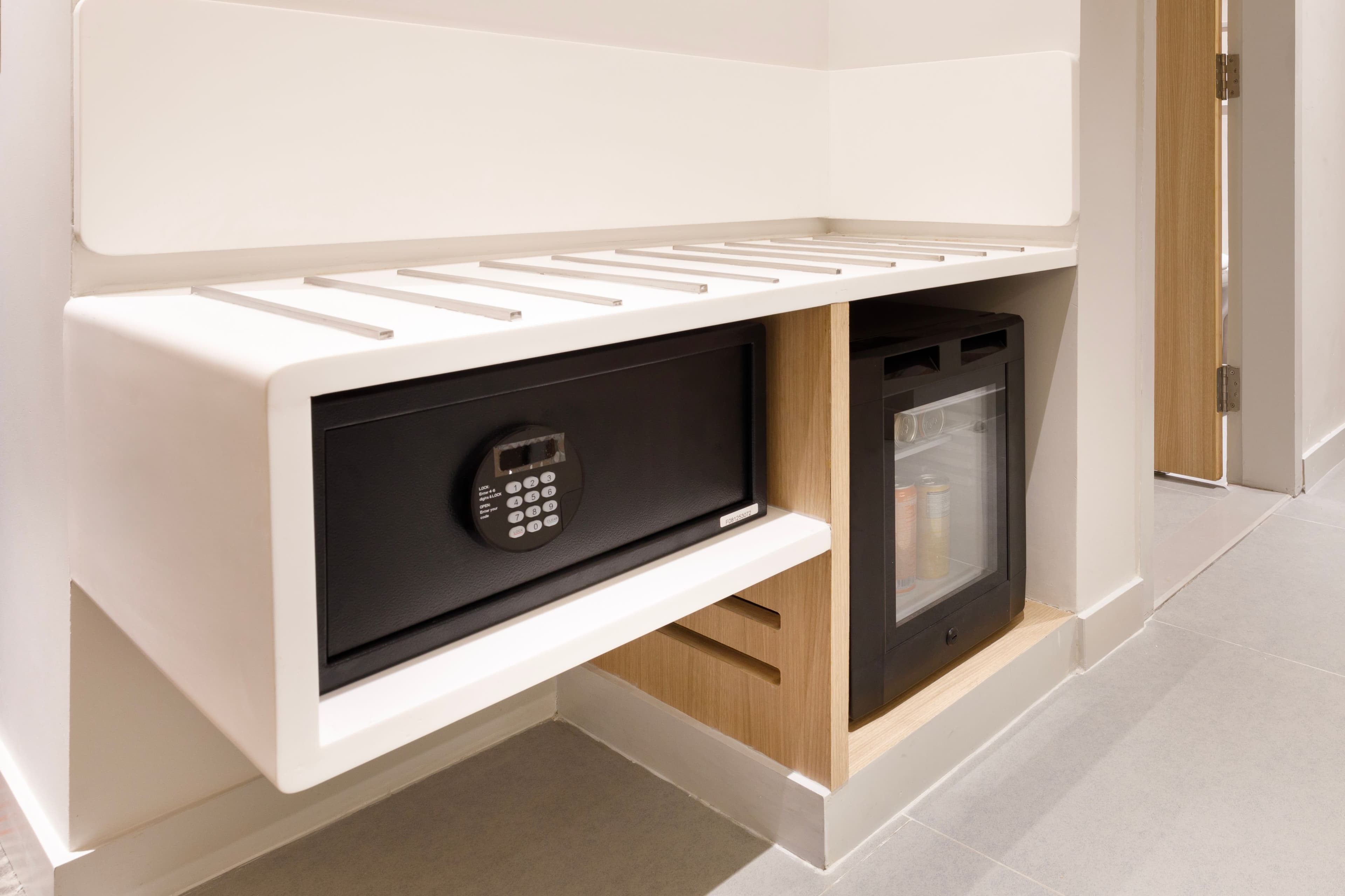 Standard Room - Image 6